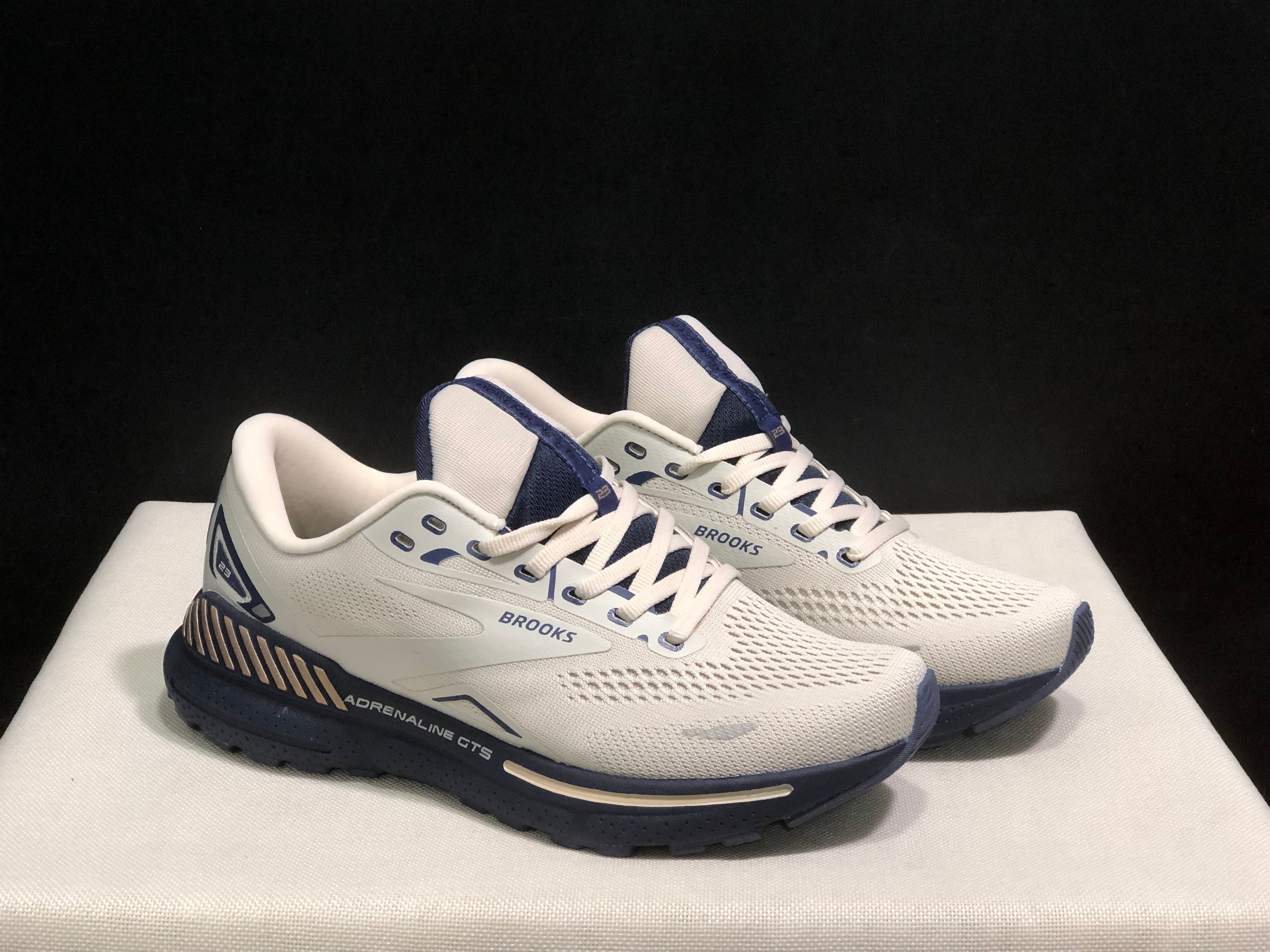 Brooks Adrenaline GTS 23 Shock-absorbing Wear-resistant Low-top Running Shoes Moonlight Grey