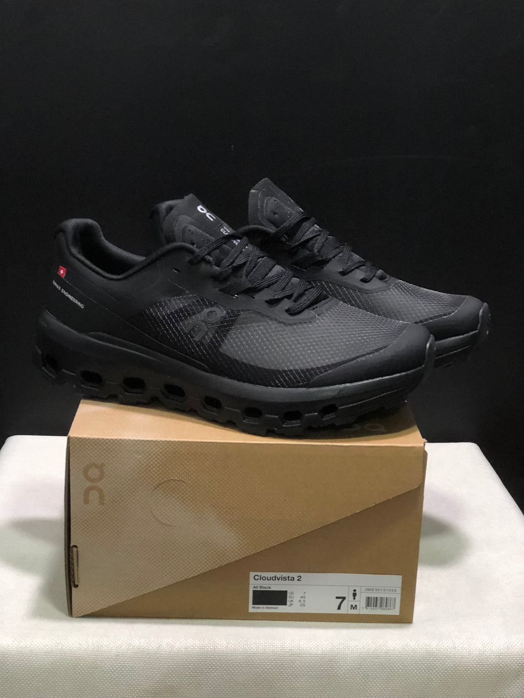 On Running Cloudvista 2 Waterproof Trail Running Shoes All Black