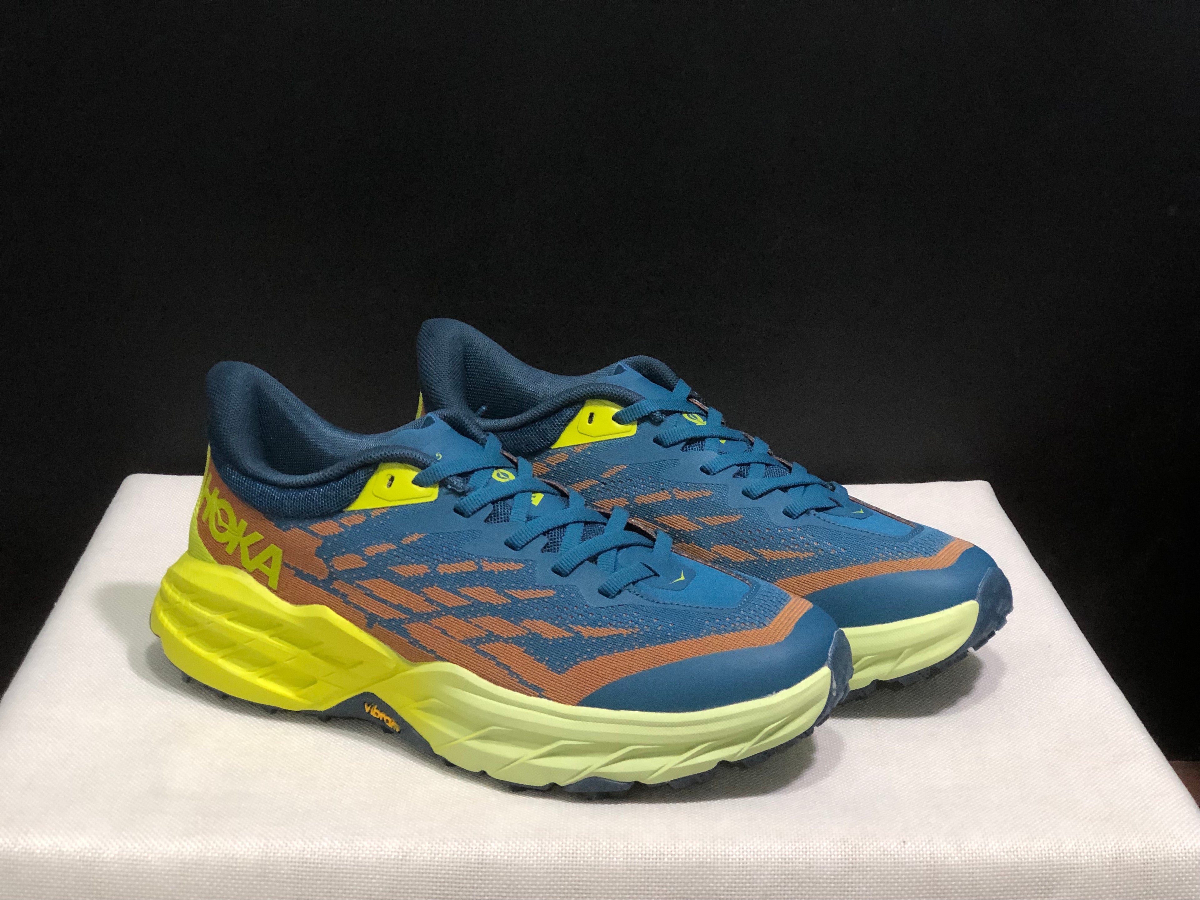 Hoka One One Speedgoat 5 Men's Trail Running Shoes Sneakers Turquoise