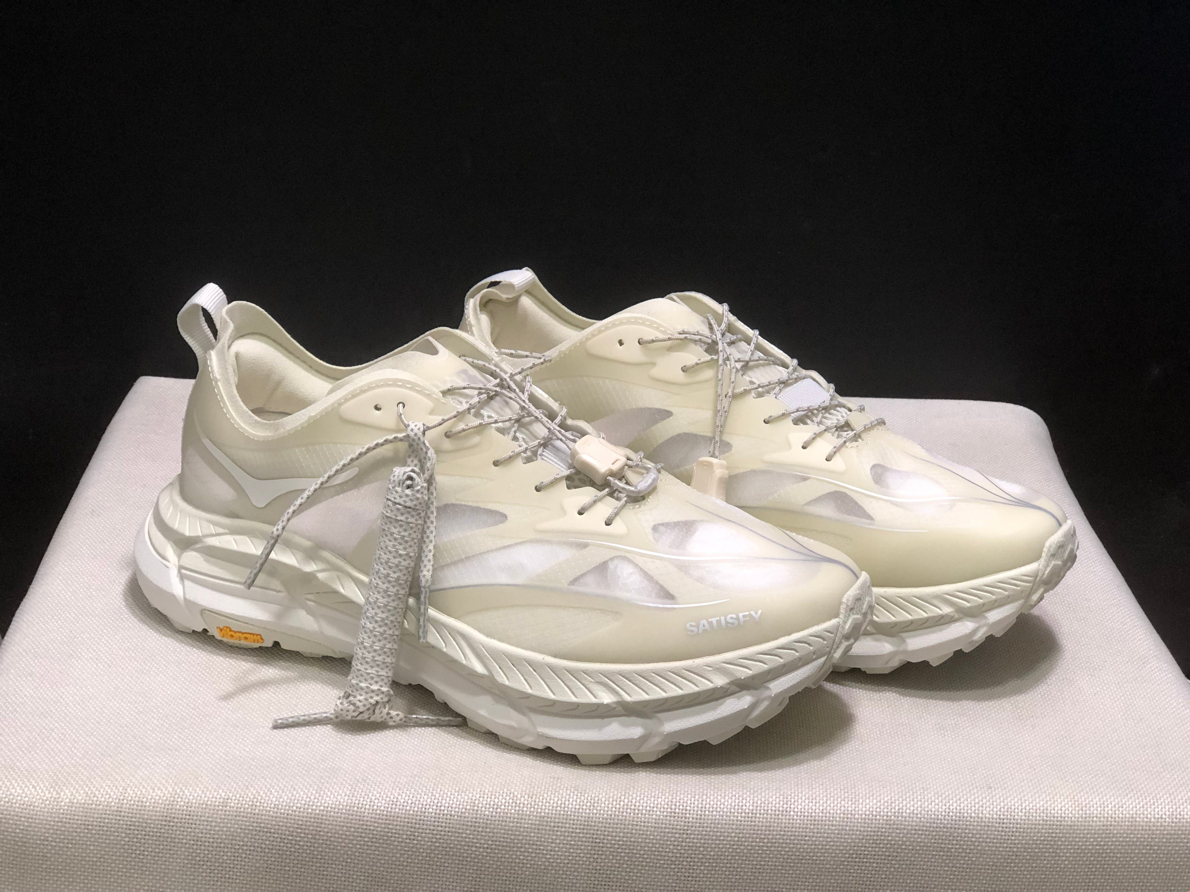 Hoka One One Satisfy x Mafate Speed 4 Breathable Fashion Running Shoes Sneakers White