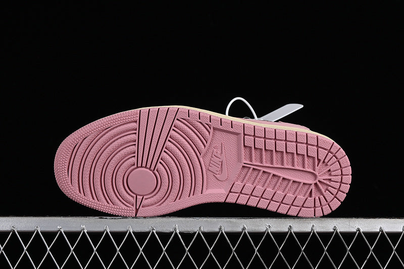 Travis Scott Nike Air Jordan 1 Low OG Dark Pony Pink Oxford Sneakers