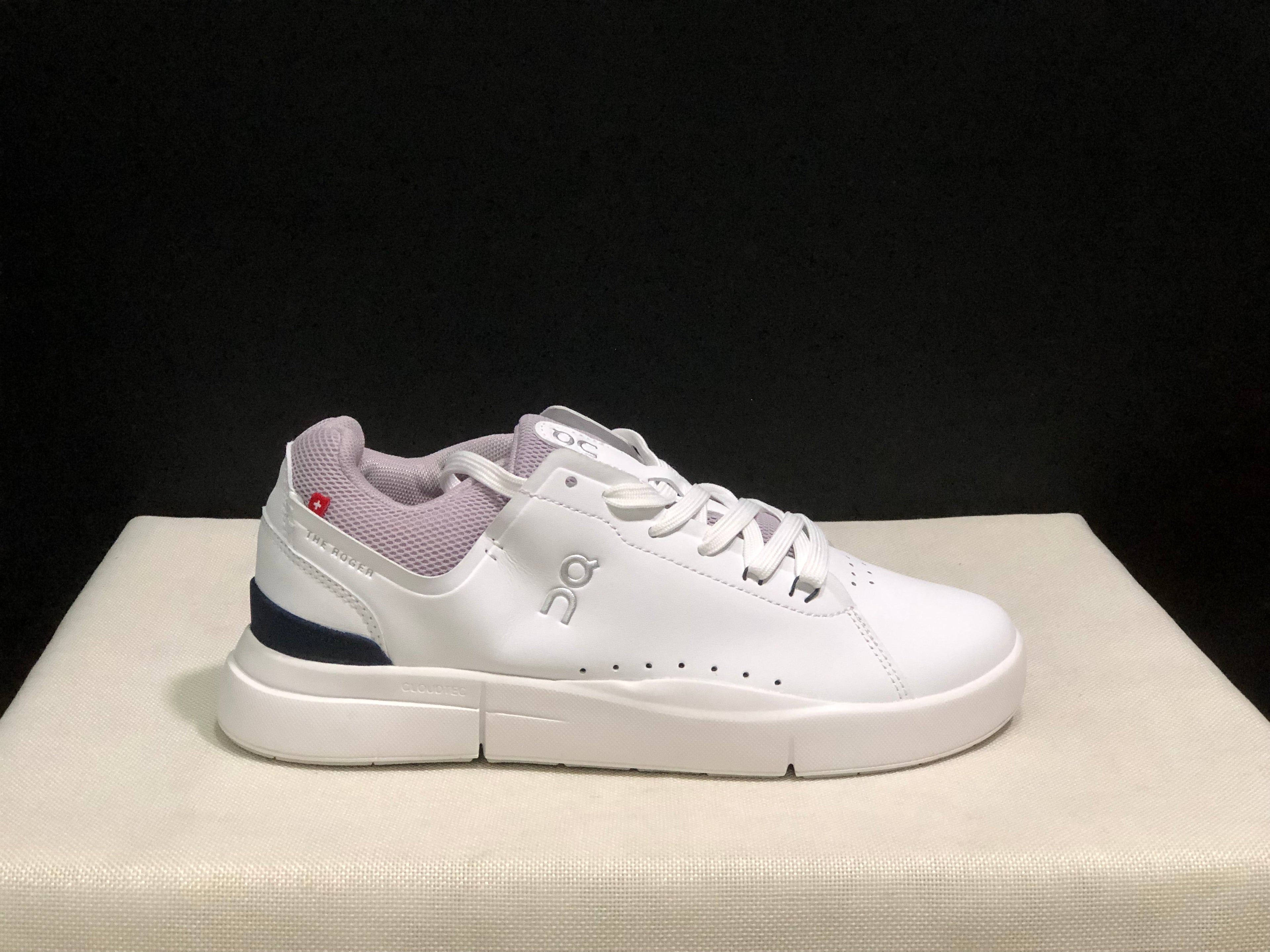 On Running The Roger Spin Board Shoes White/Light Purple