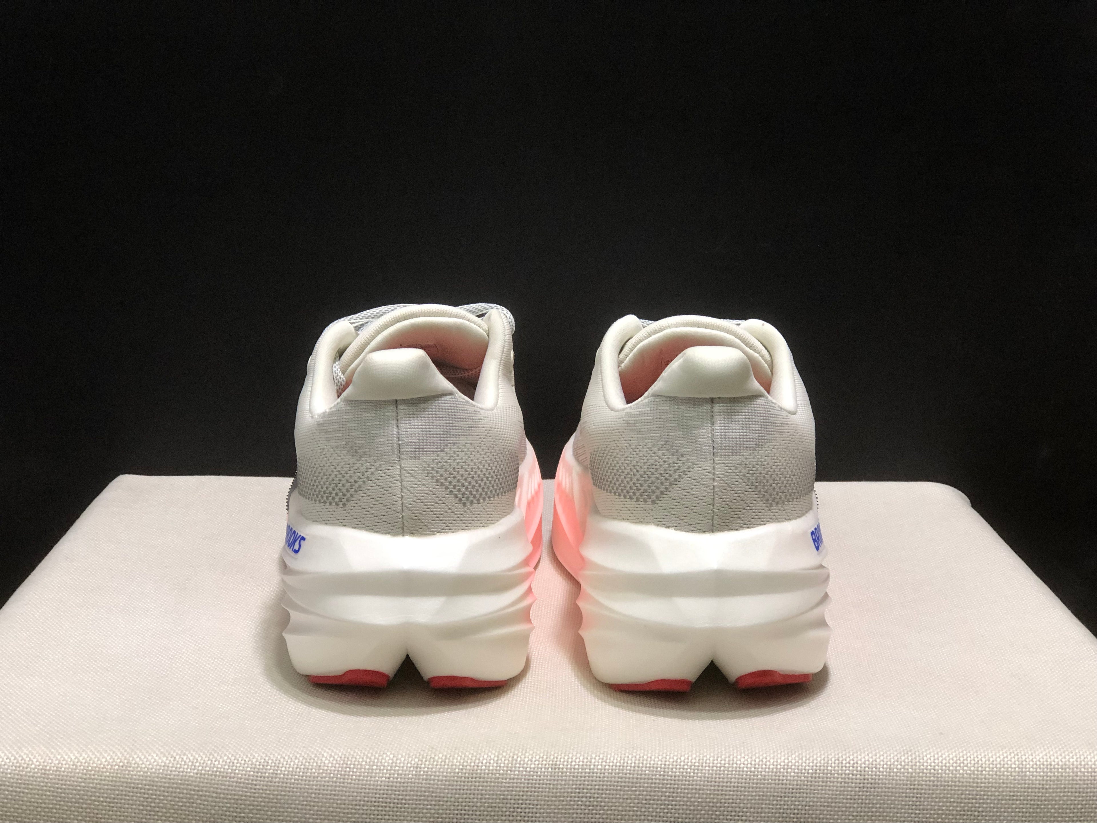 Brooks Glycerin Max Comfortable Low-top Running Shoes White/Black/Pink