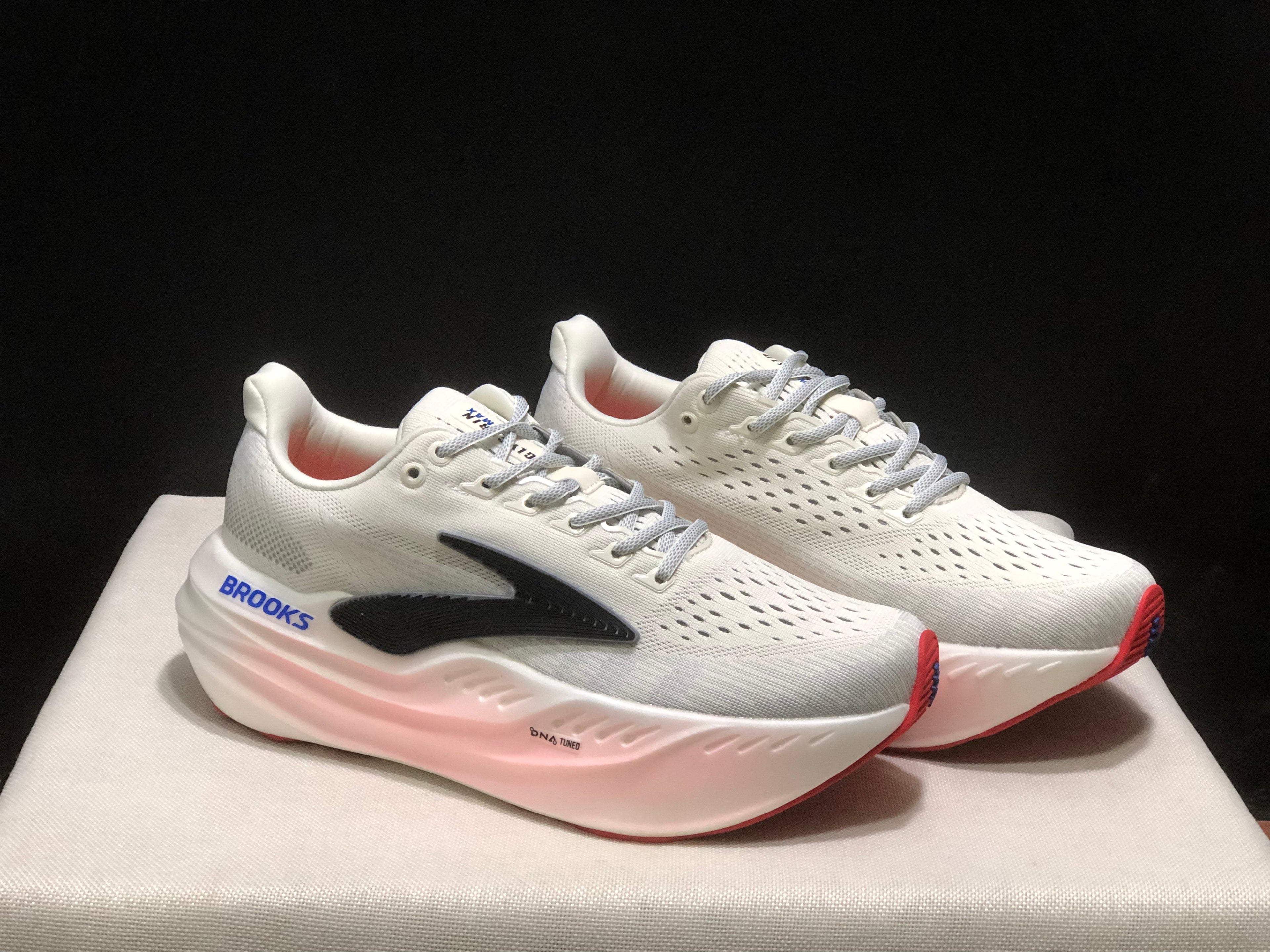 Brooks Glycerin Max Comfortable Low-top Running Shoes White/Black/Pink