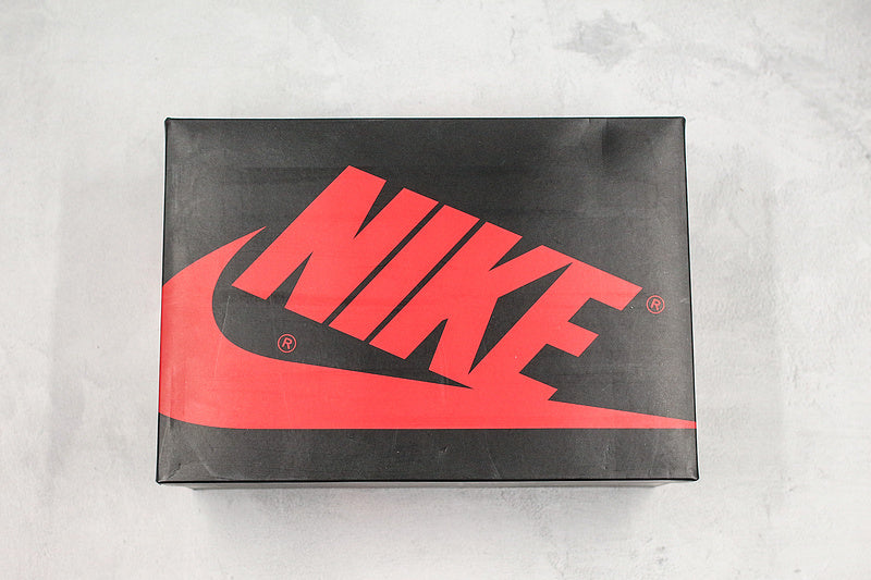 Nike SB Air Jordan 1 Retro High-Top OG NRG Gold Toe 2018 Black Gold Sneakers