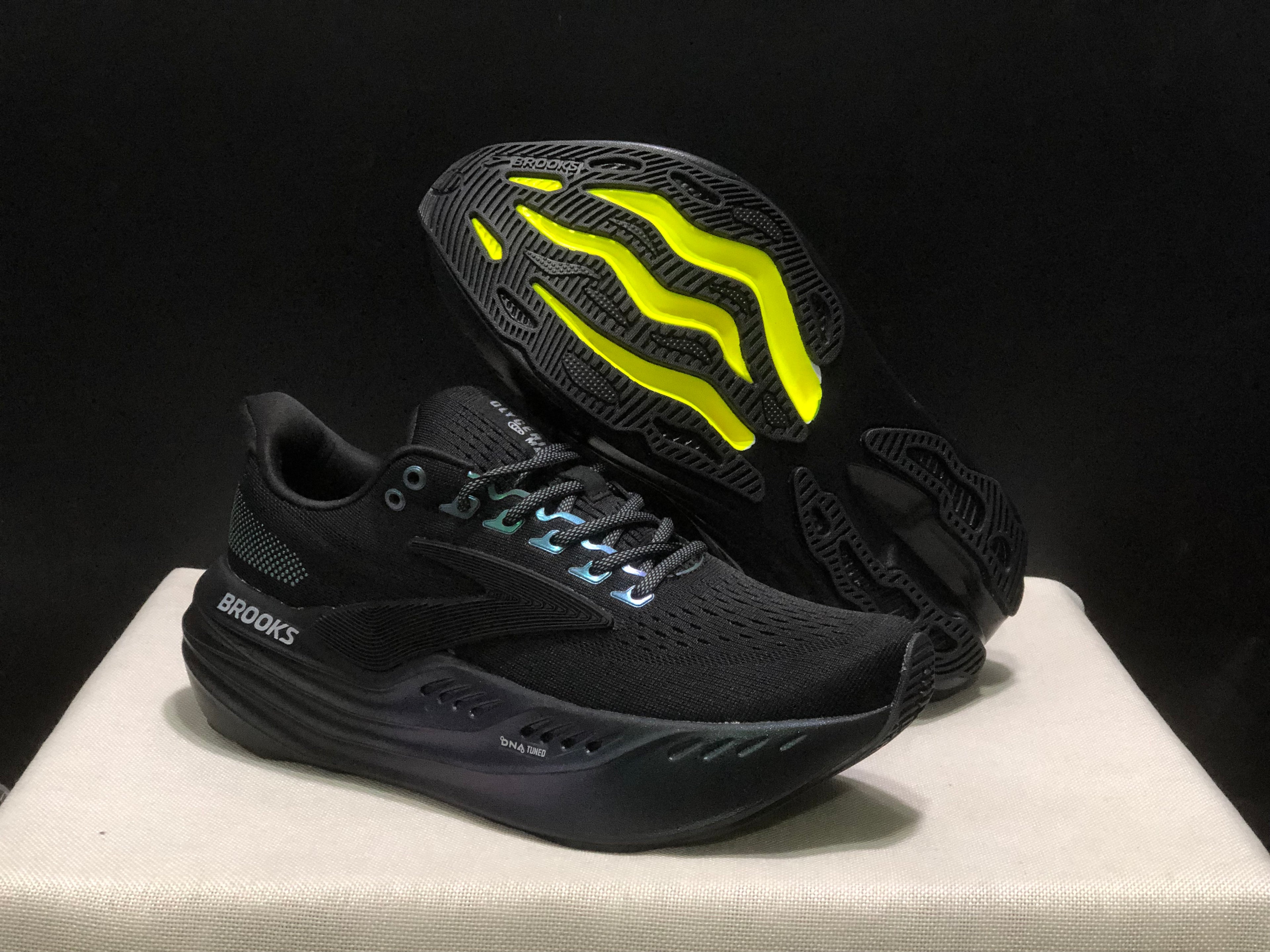 Brooks Glycerin Max Comfortable Low-top Running Shoes Black