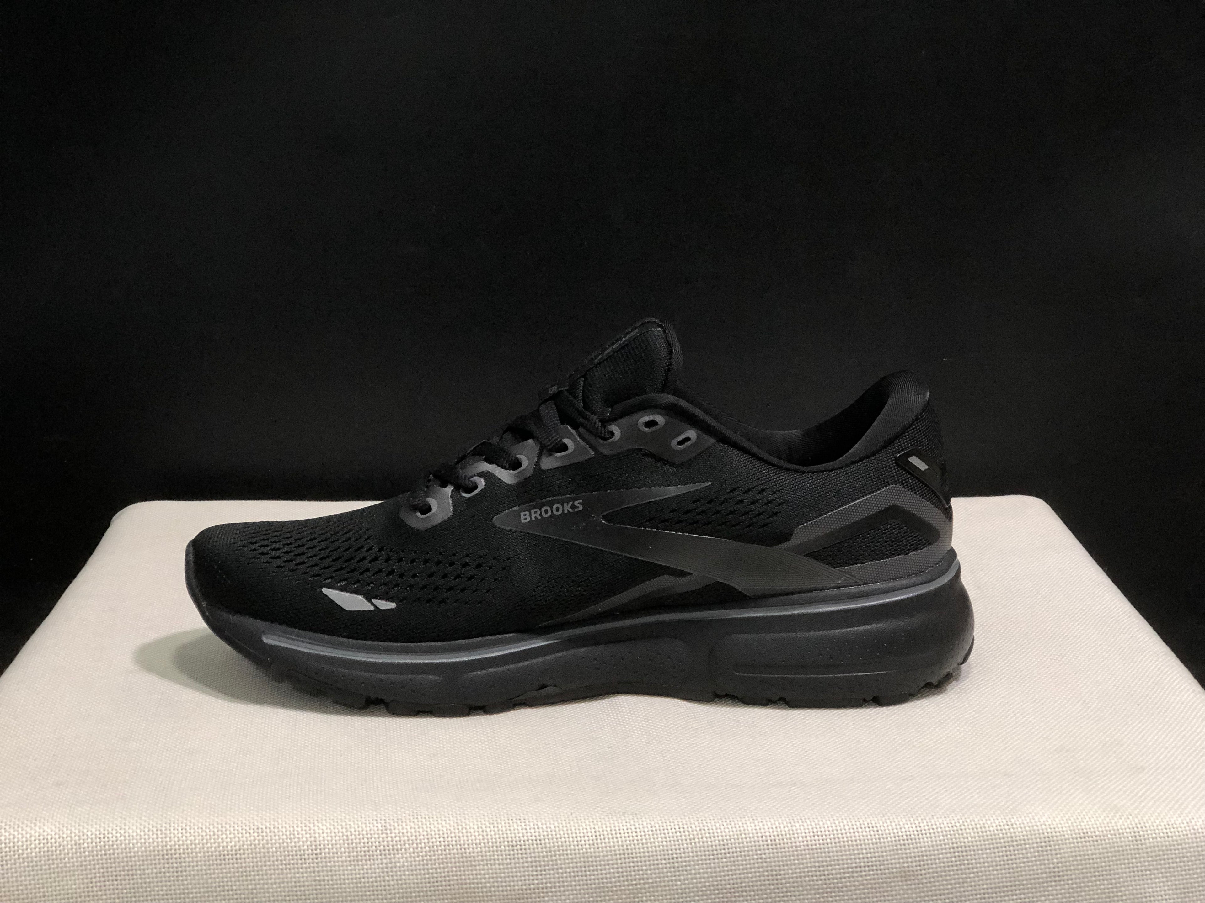 Brooks Ghost 15 Shock-absorbing Wear-resistant Low-top Running Shoes Black