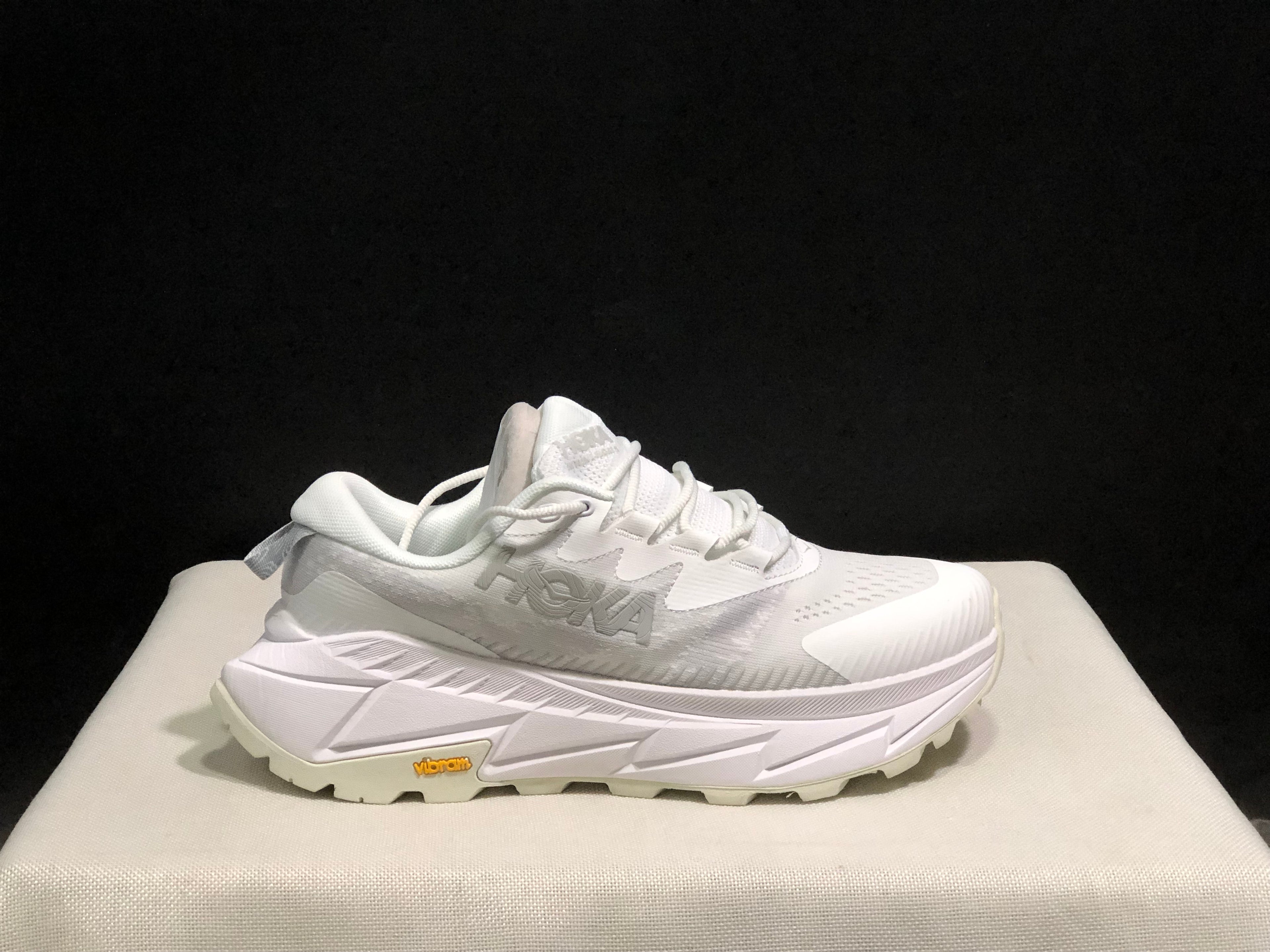 Hoka One One Skyline Float X Outdoor Running Shoes Sneakers White