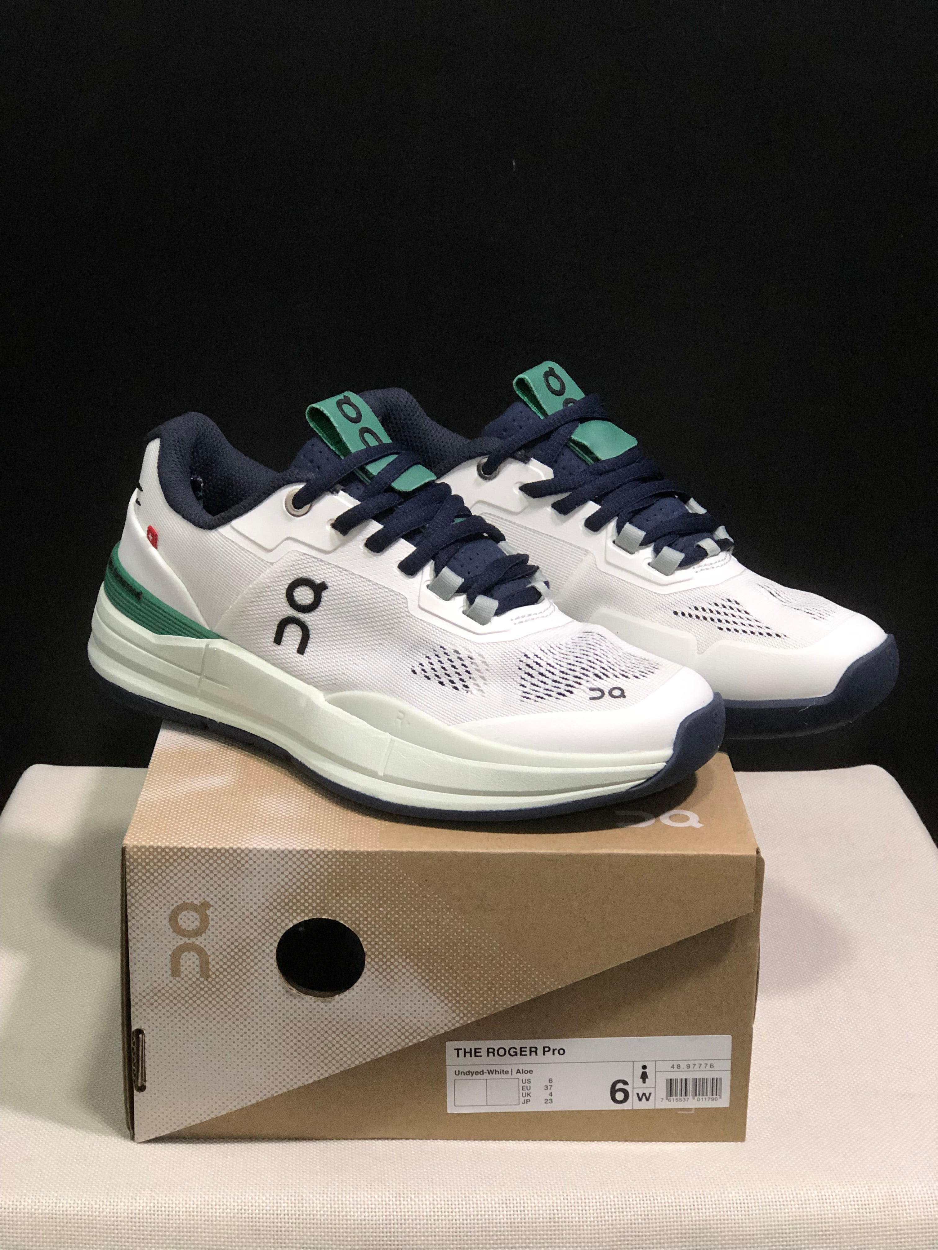 On Running The Roger Rro Durable And Breathable Tennis Shoes White/Dark Blue