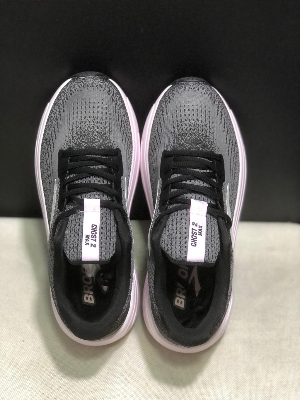 Brooks Ghost Max 2 Breathable Low-top Running Shoes Black/Pink