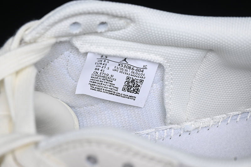 Travis Scott Fragment Design Nike Air Jordan 1 Low Supreme OG SP Light Grey White Fashion Sneakers