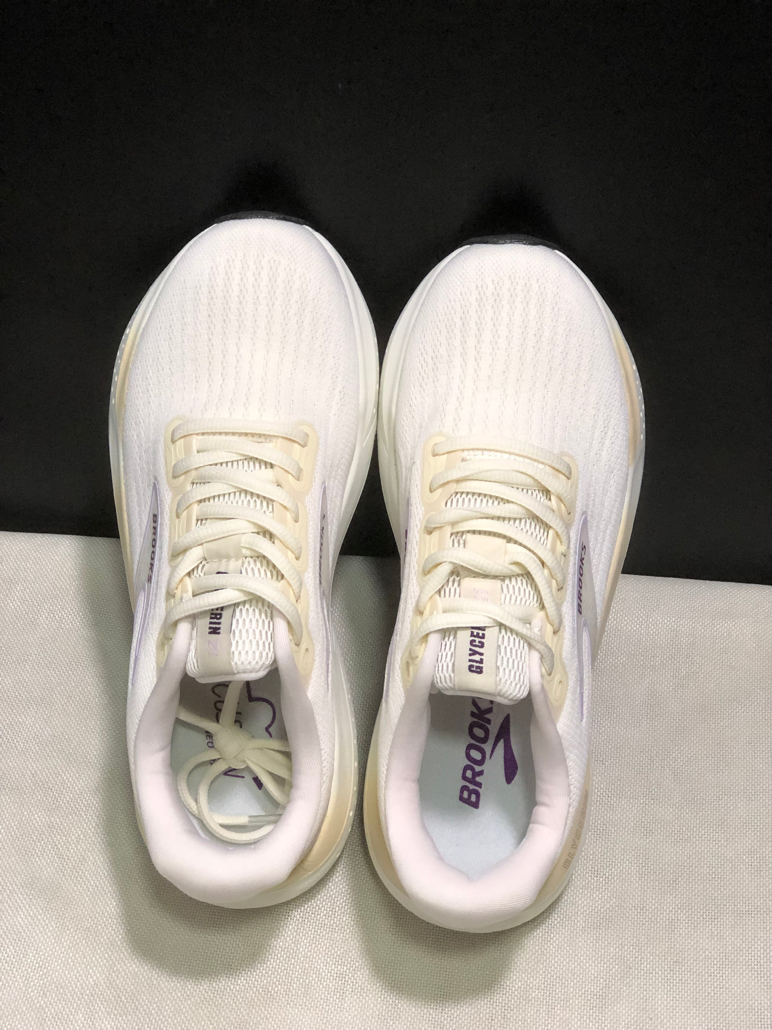 Brooks Glycerin 21 Low-top Casual Running Shoes Gardenia Color