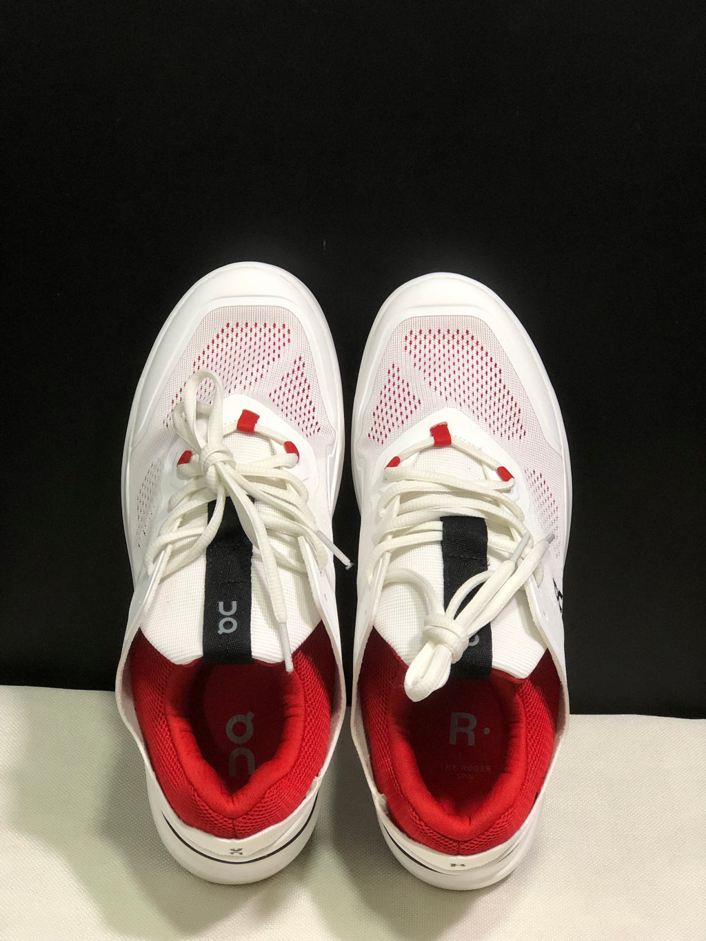 On Running The Roger Spin Breathable Mesh Sneakers White/Red