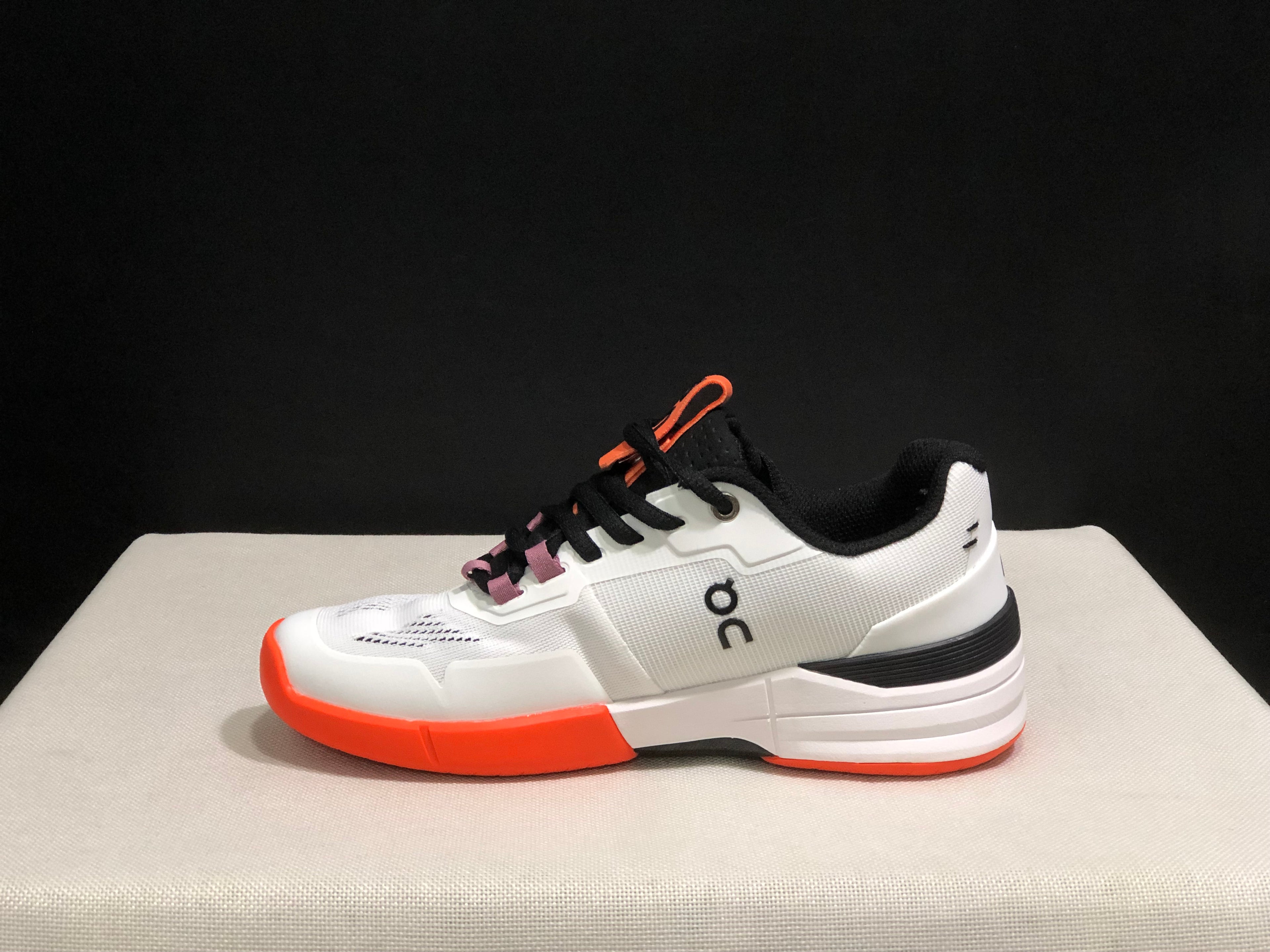 On Running The Roger Rro Durable And Breathable Tennis Shoes White/Tangerine