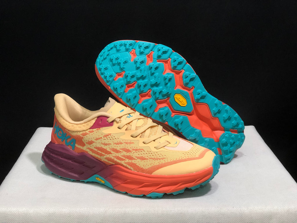 Hoka One One Speedgoat 5 Trail Running Shoes Sneakers Cream