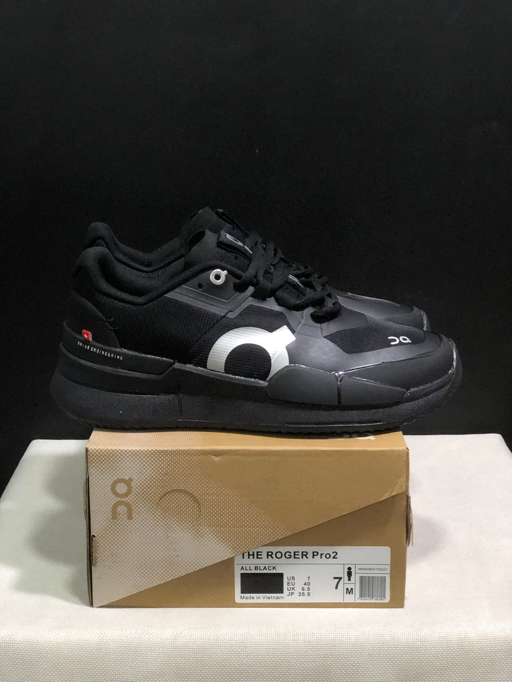 On Running The Roger Pro 2 Black Breathable Mesh Training Running Shoes