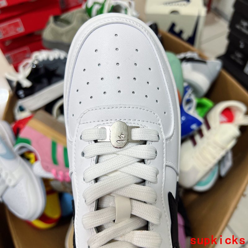 A Bathing Ape Bape Sneaker White Black
