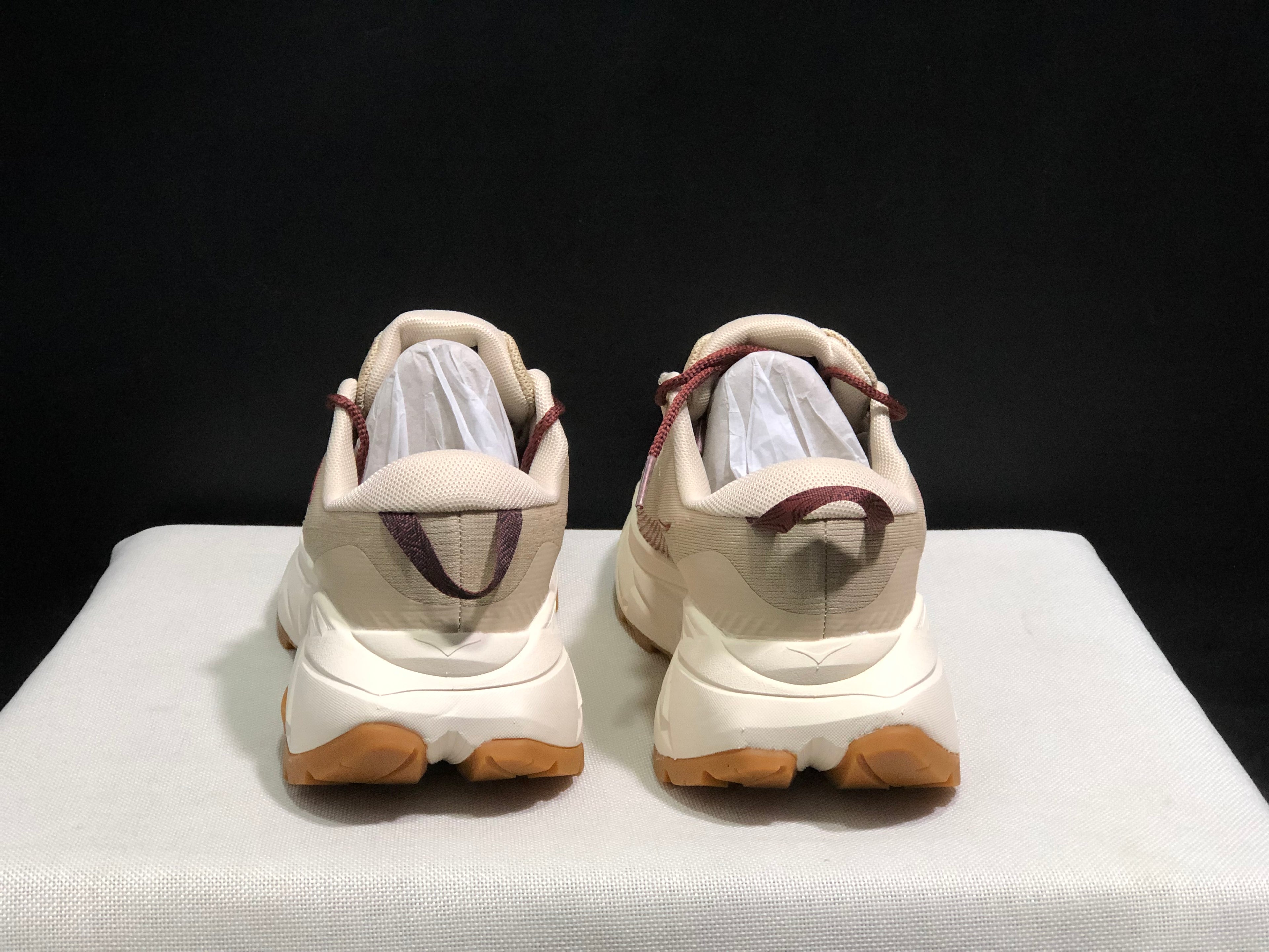 Hoka One One Skyline Float X Outdoor Running Shoes Sneakers Beige