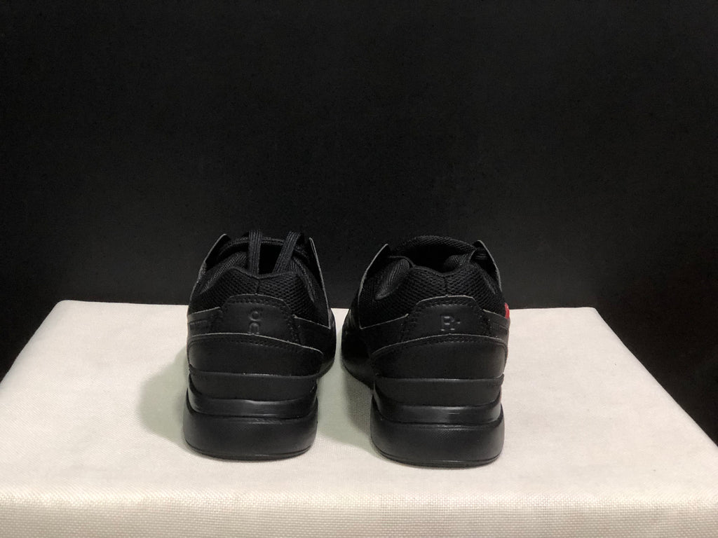 On Running The Roger Spin Board Shoes All Black