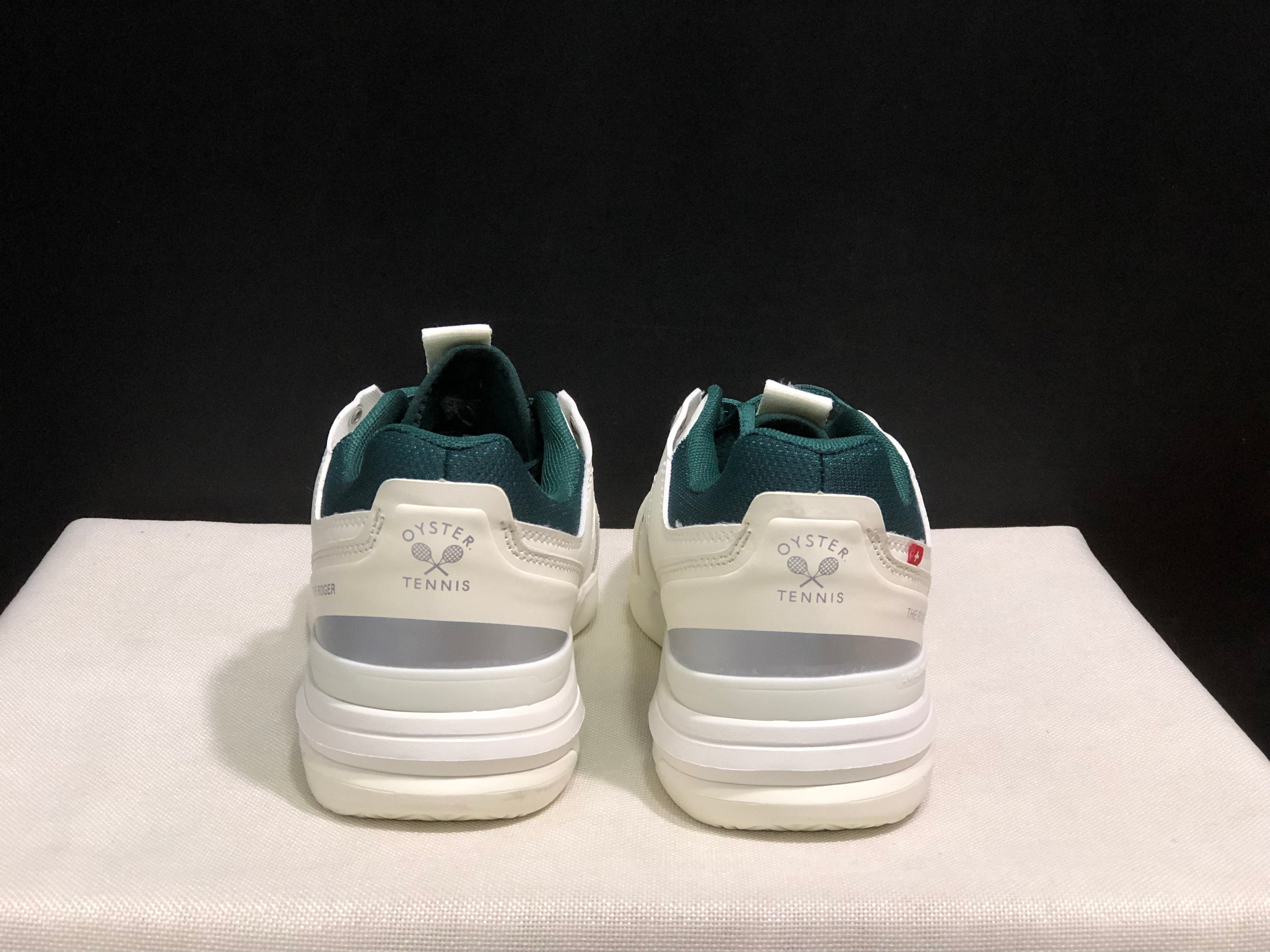 On Running The Roger Clubhouse Pro Anti-Slip Sports Shoes White/Dark Green