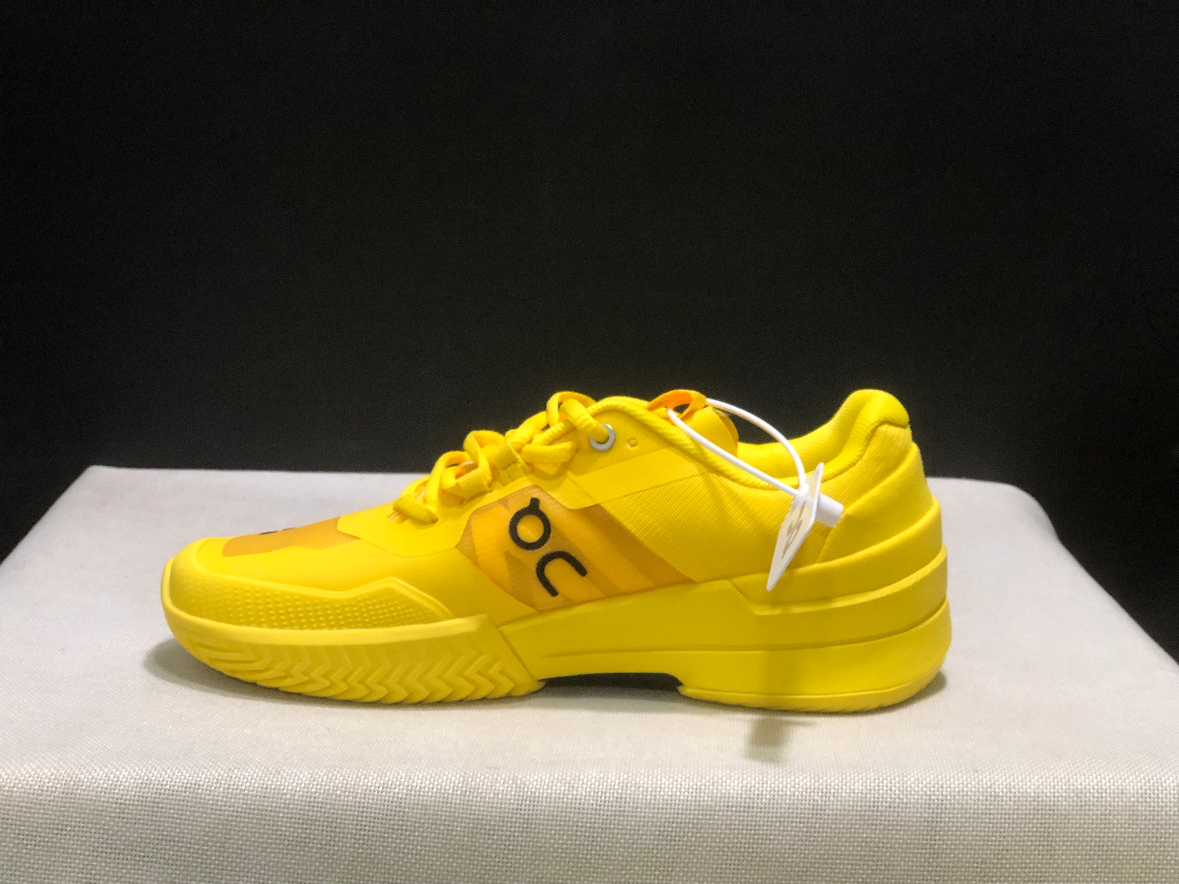 On Running The Roger Pro 2 Breathable Mesh Training Running Shoes Yellow