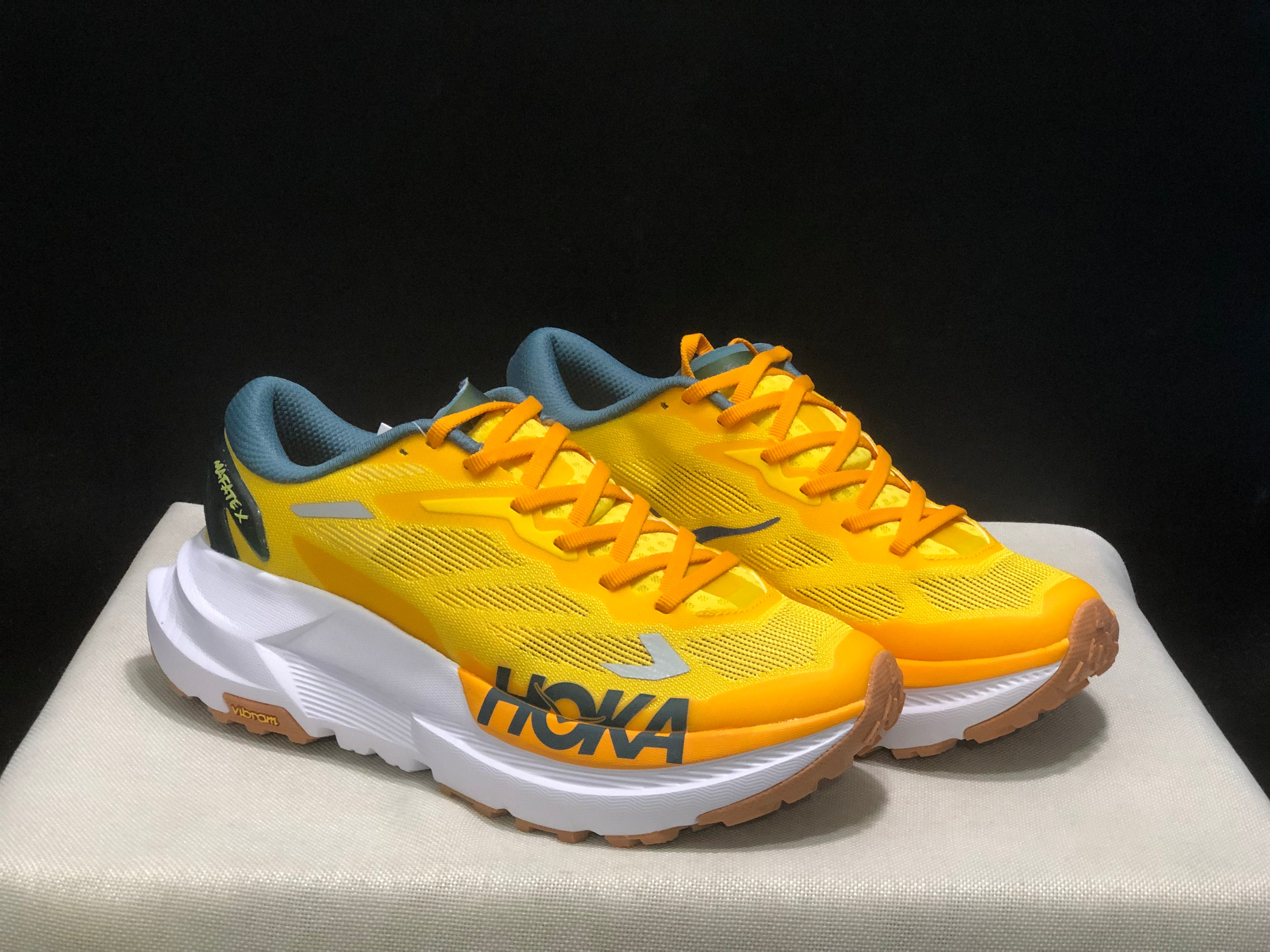 Hoka One One Mafate X Lightweight Fashion Running Shoes Sneakers Yellow