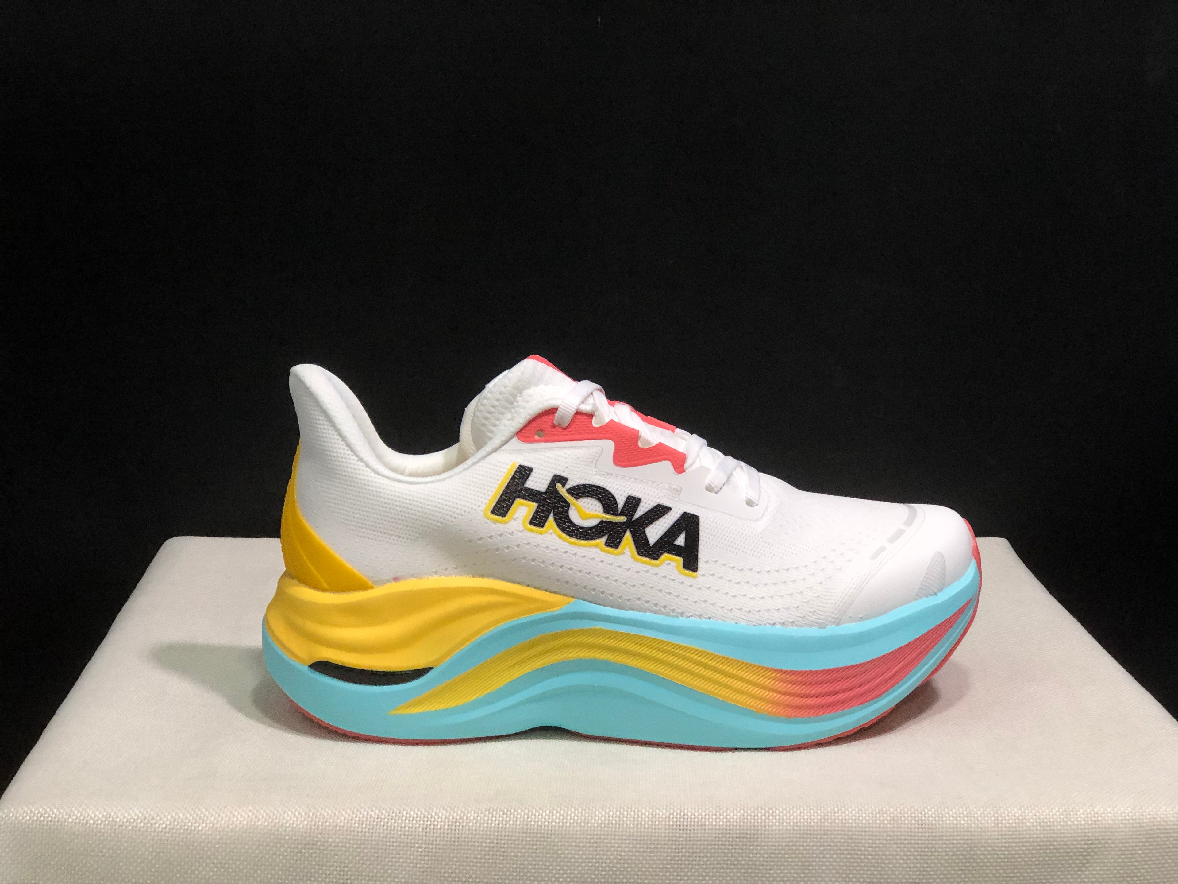 Hoka One One Skyward X White Anti-slip Wear-resistant Running Shoes Sneakers