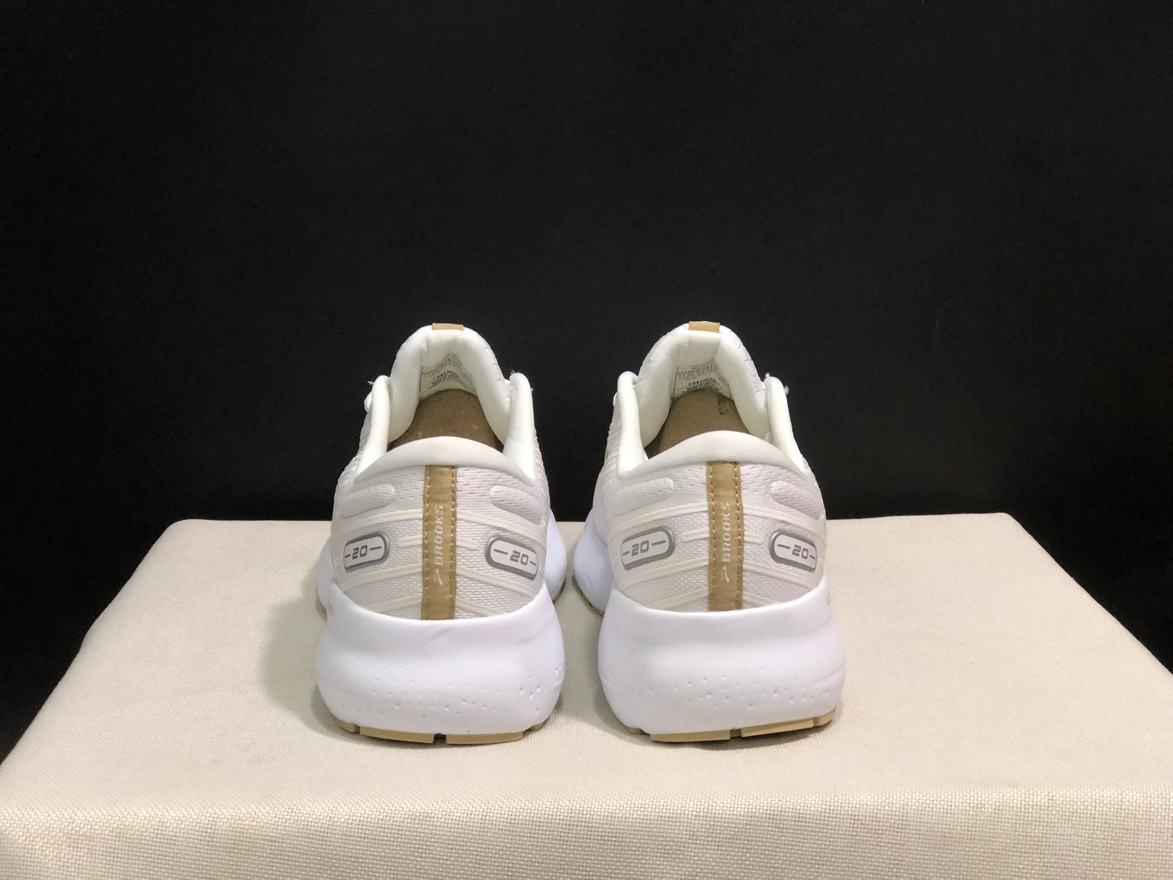 Brooks Glycerin GTS 20 Shock-absorbing Wear-resistant Running Shoes White