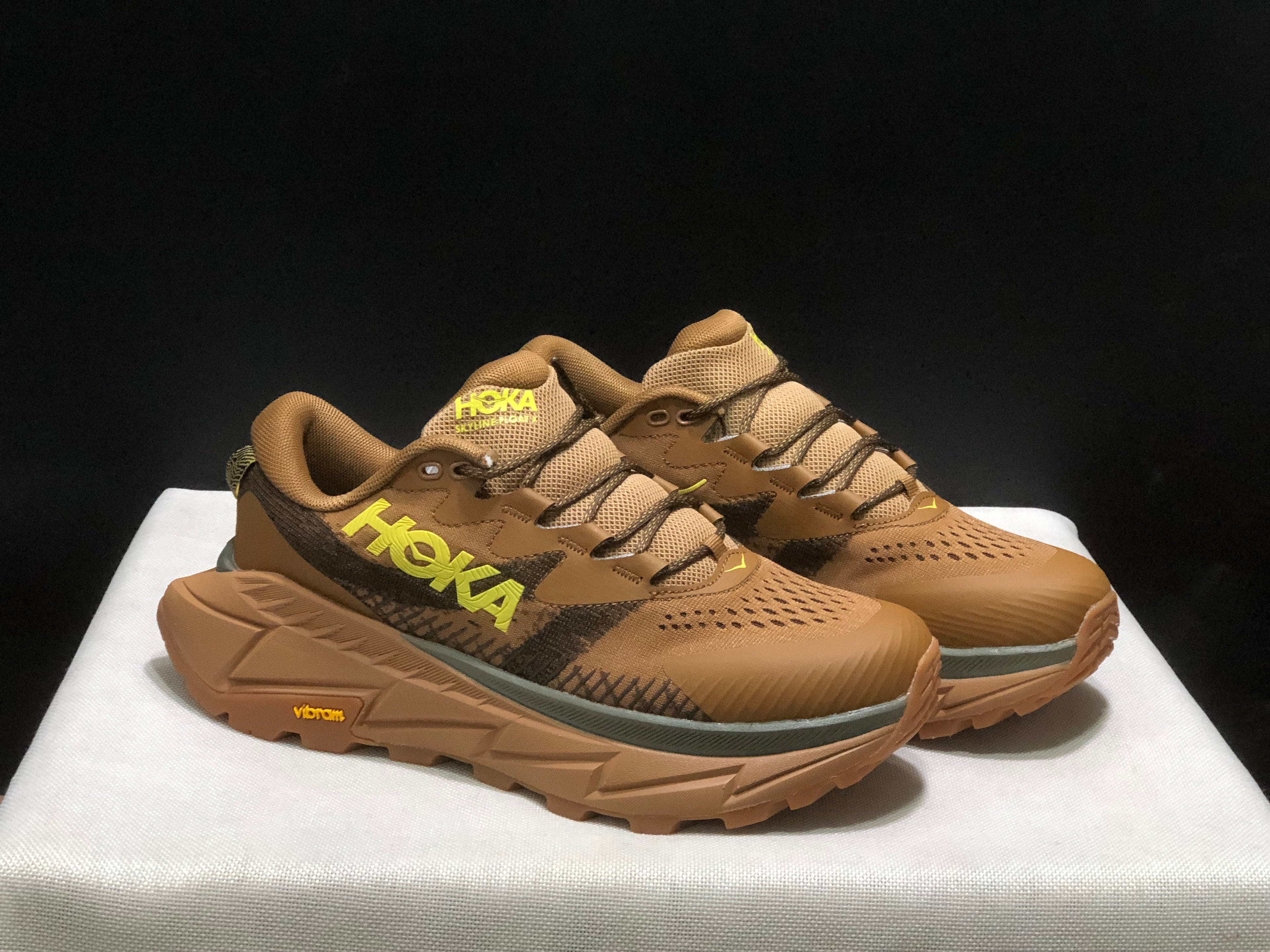 Hoka One One Skyline Float X Outdoor Running Shoes Sneakers Brown