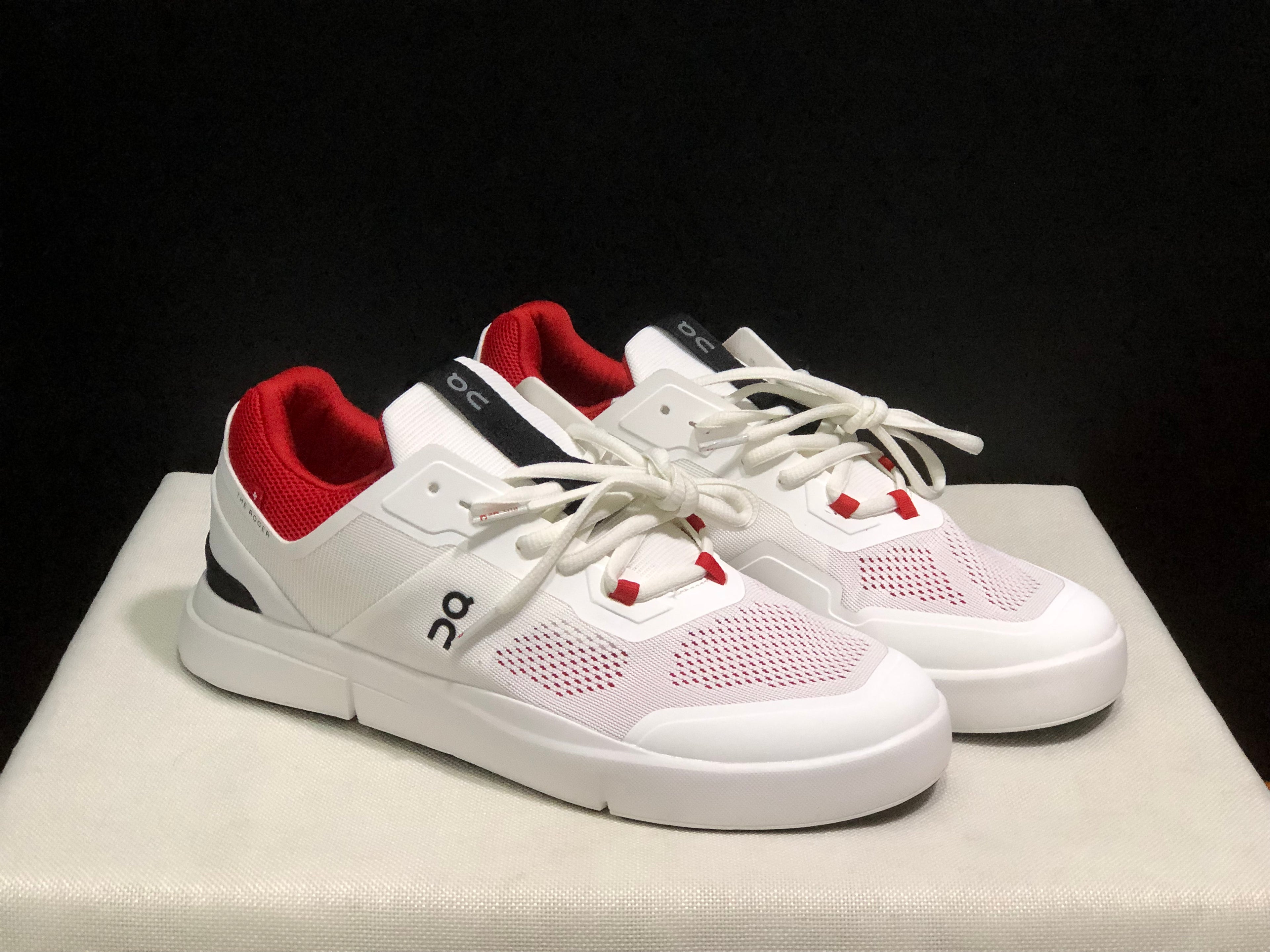 On Running The Roger Spin Breathable Mesh Sneakers White/Red