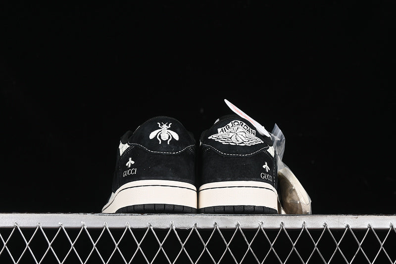 Travis Scott Fragment Design Nike Air Jordan 1 Low Gucci OG SP Black White Sneakers