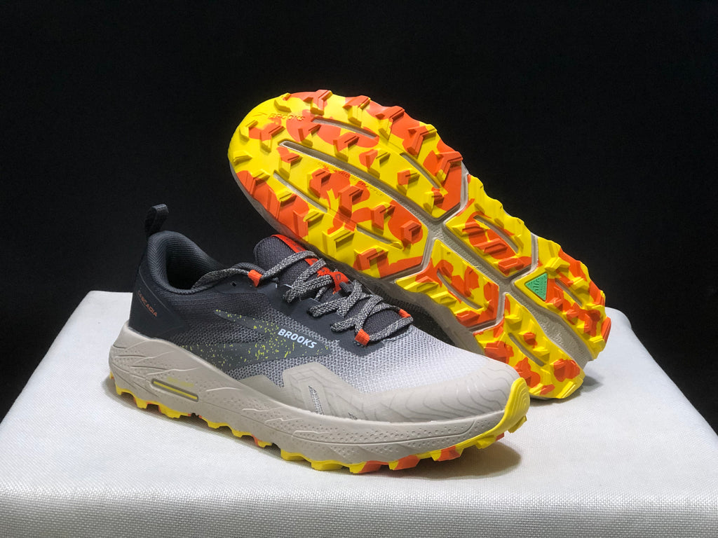 Brooks Cascadia 17 Trail Running Shoes Chateau Grey/Forged Iron