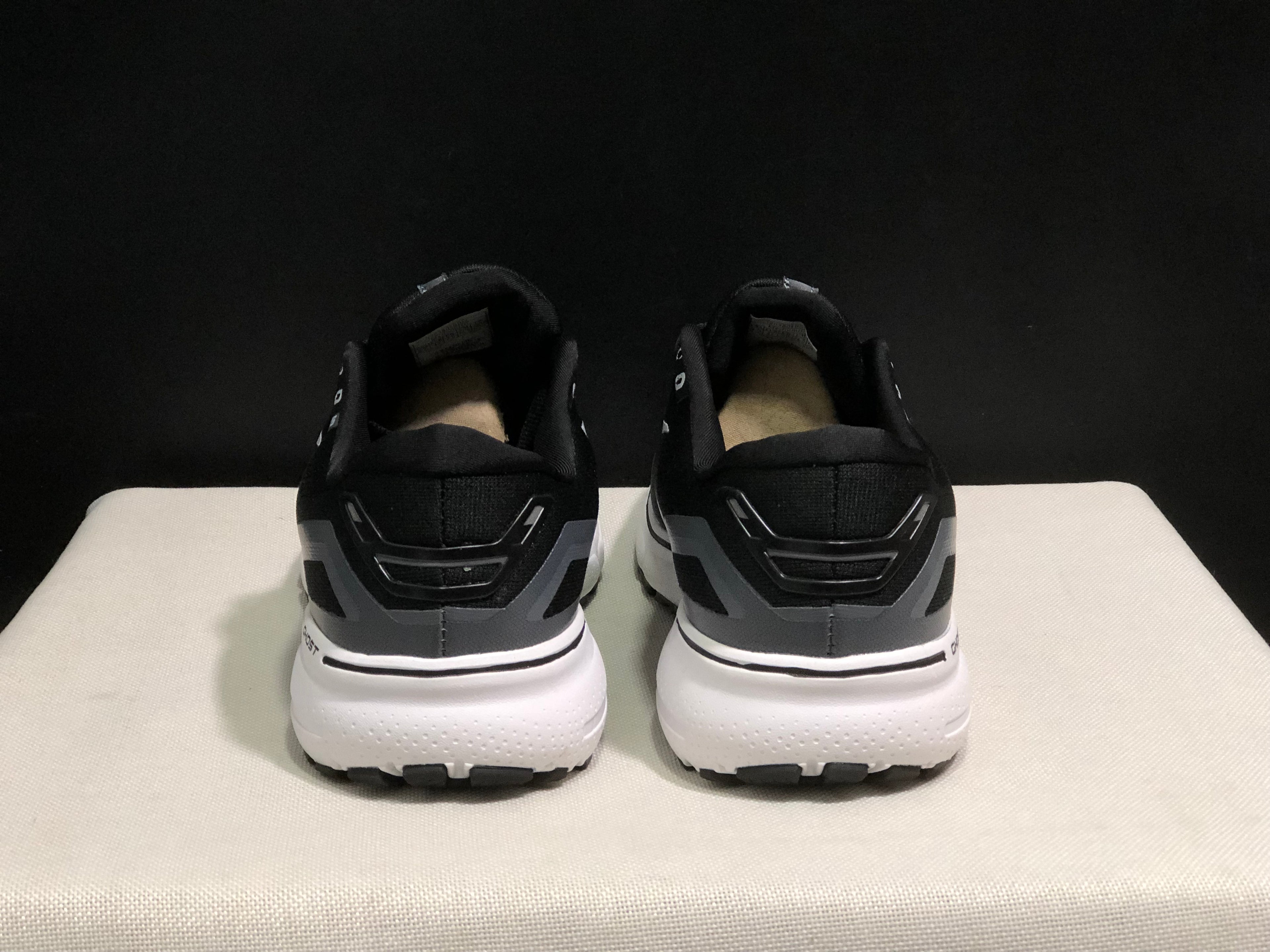 Brooks Ghost 15 Shock-absorbing Wear-resistant Low-top Running Shoes Colid Light Gray/Nave Blue