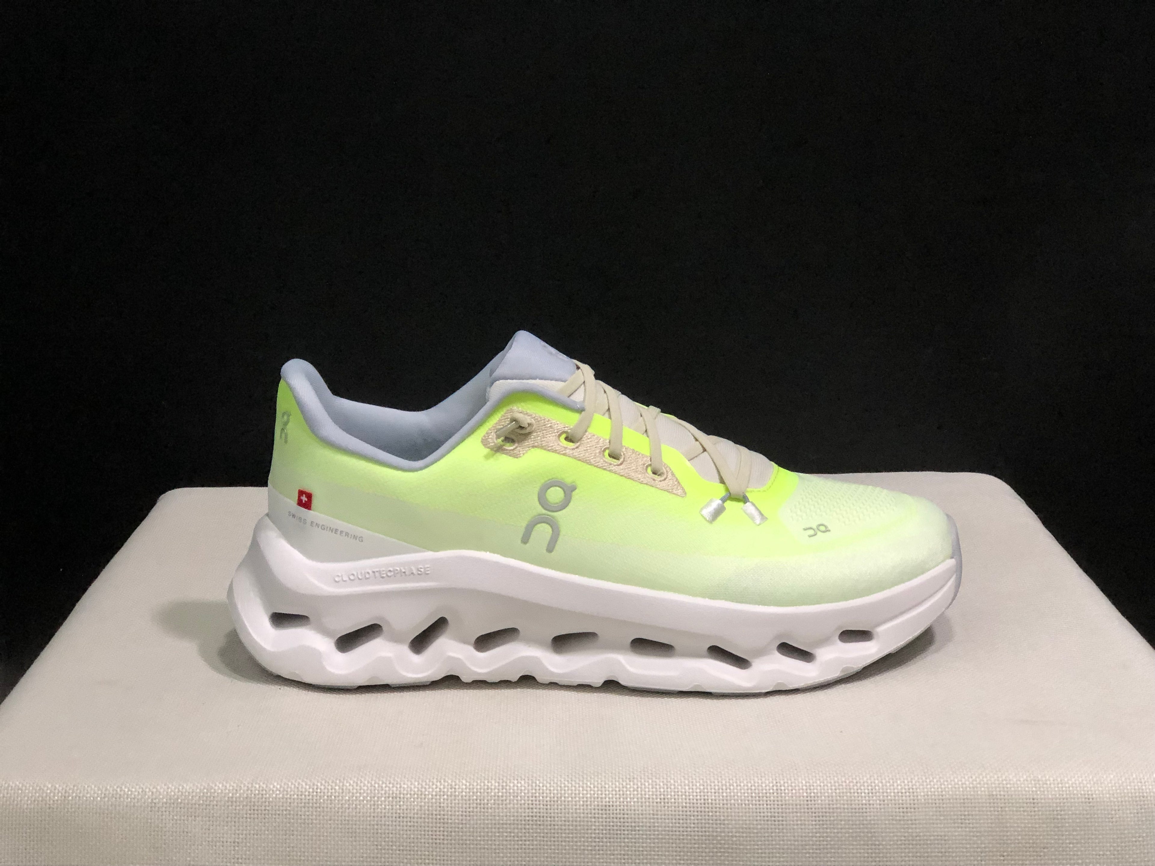 On Running Cloudtilt Durable Casual Life Shoes Fluorescent Green/Ivory