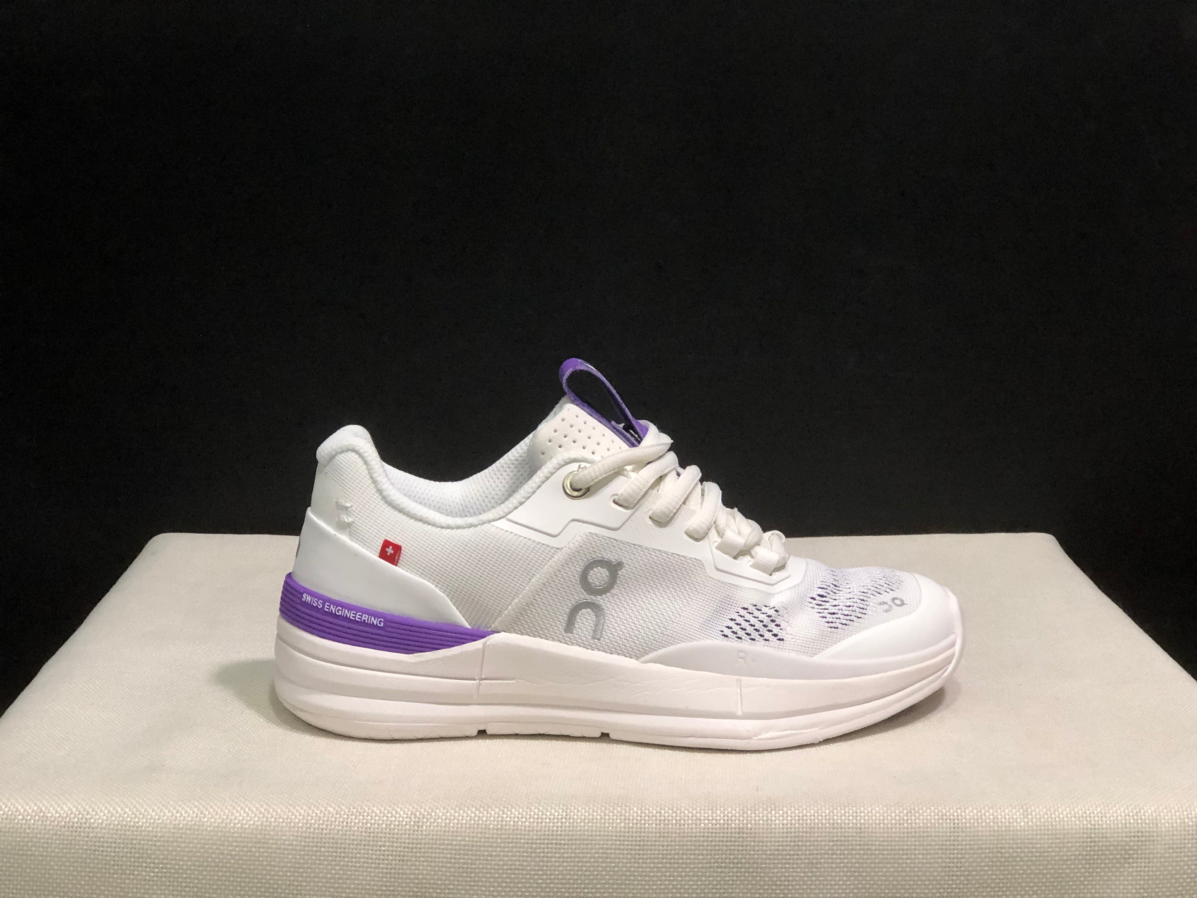 On Running The Roger Rro Durable And Breathable Tennis Shoes White/Purple