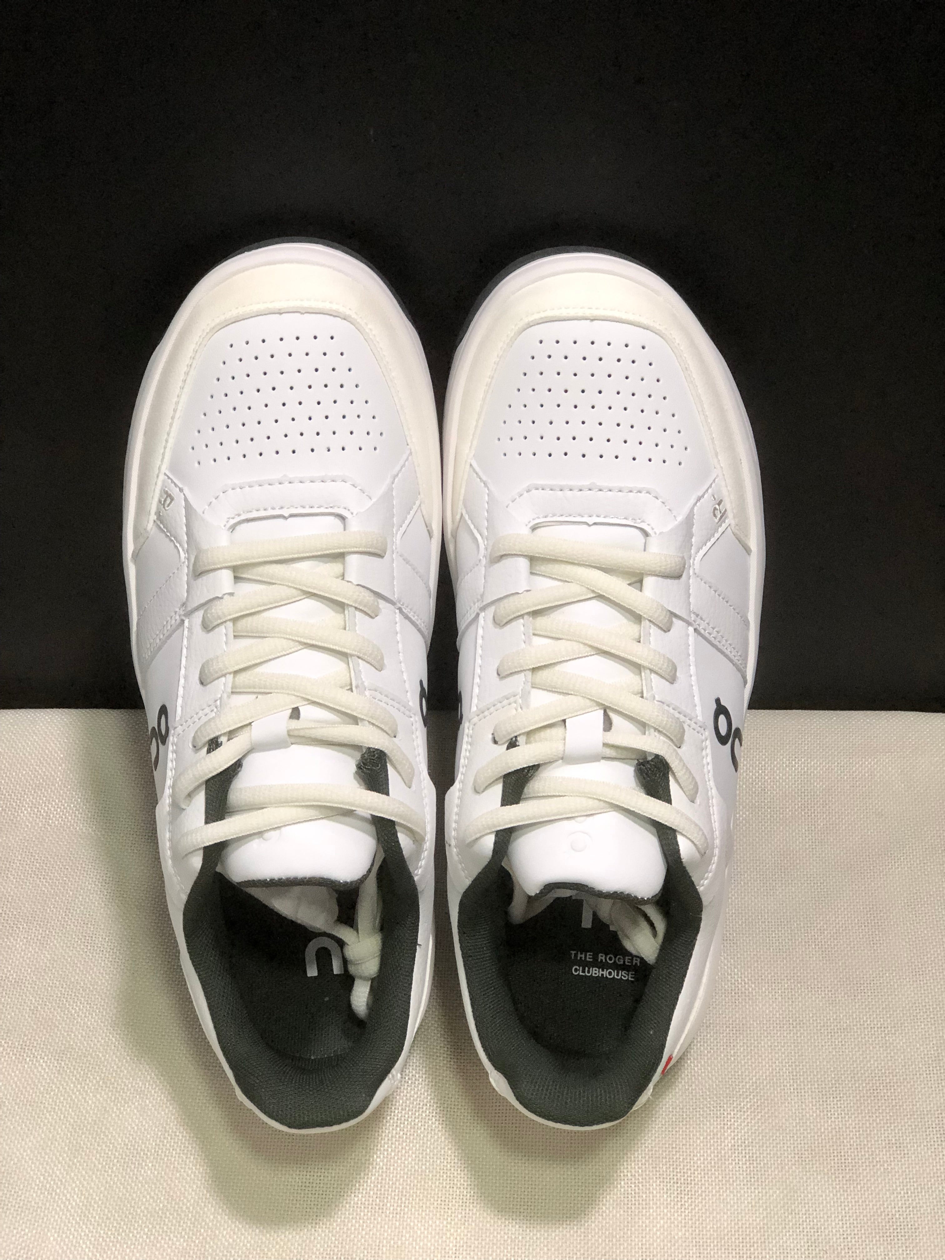 On Running The Roger Clubhouse Casual Sneakers White/Evergreen