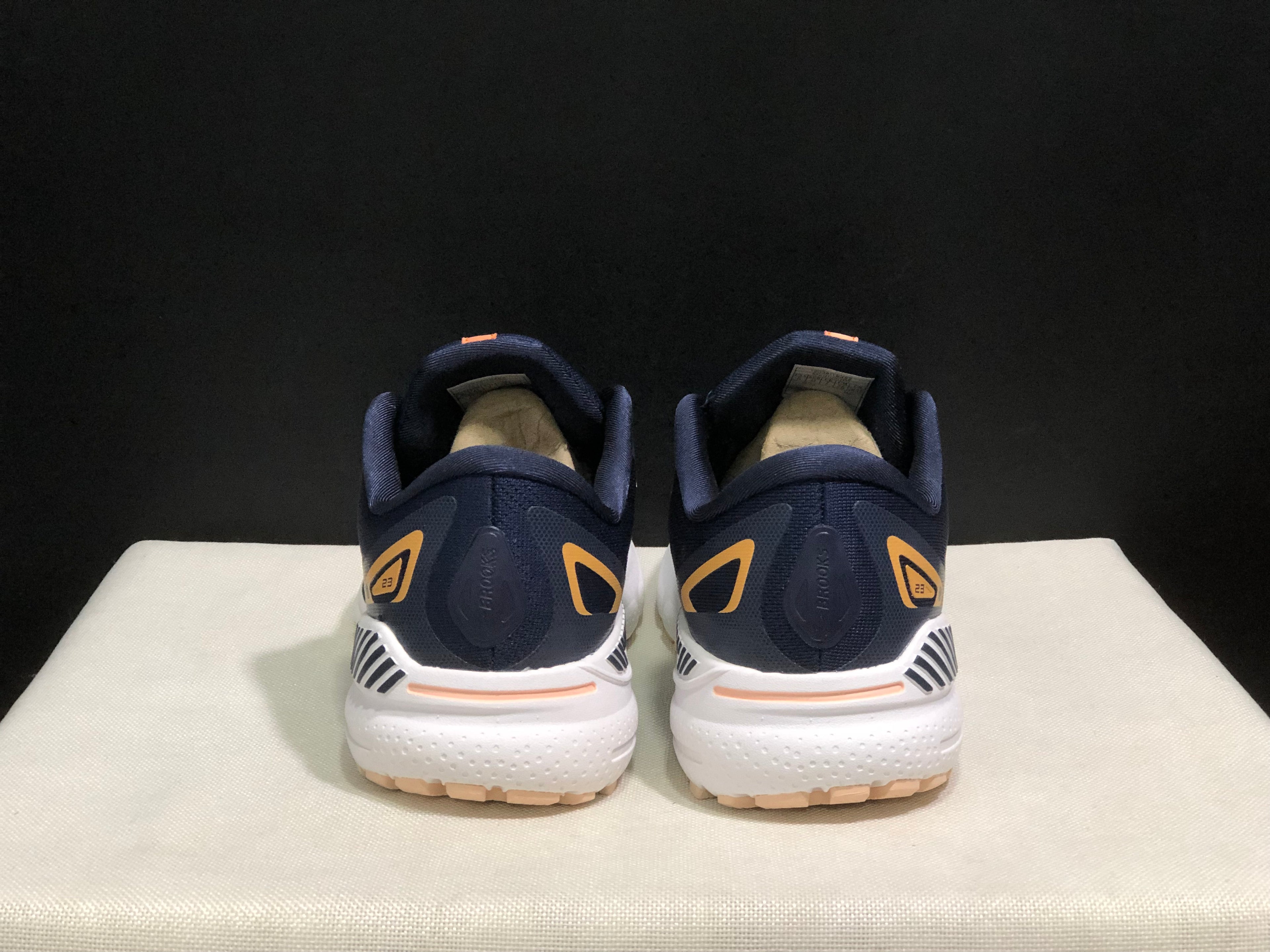 Brooks Adrenaline GTS 23 Shock-absorbing Wear-resistant Low-top Running Shoes Dark Blue/Light Orange