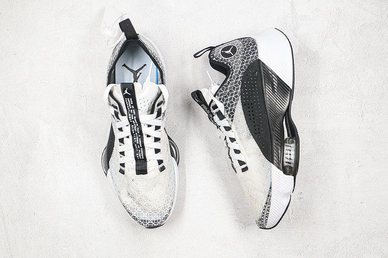 Nike Air Jordan Zoom Renegade White Black Sneakers