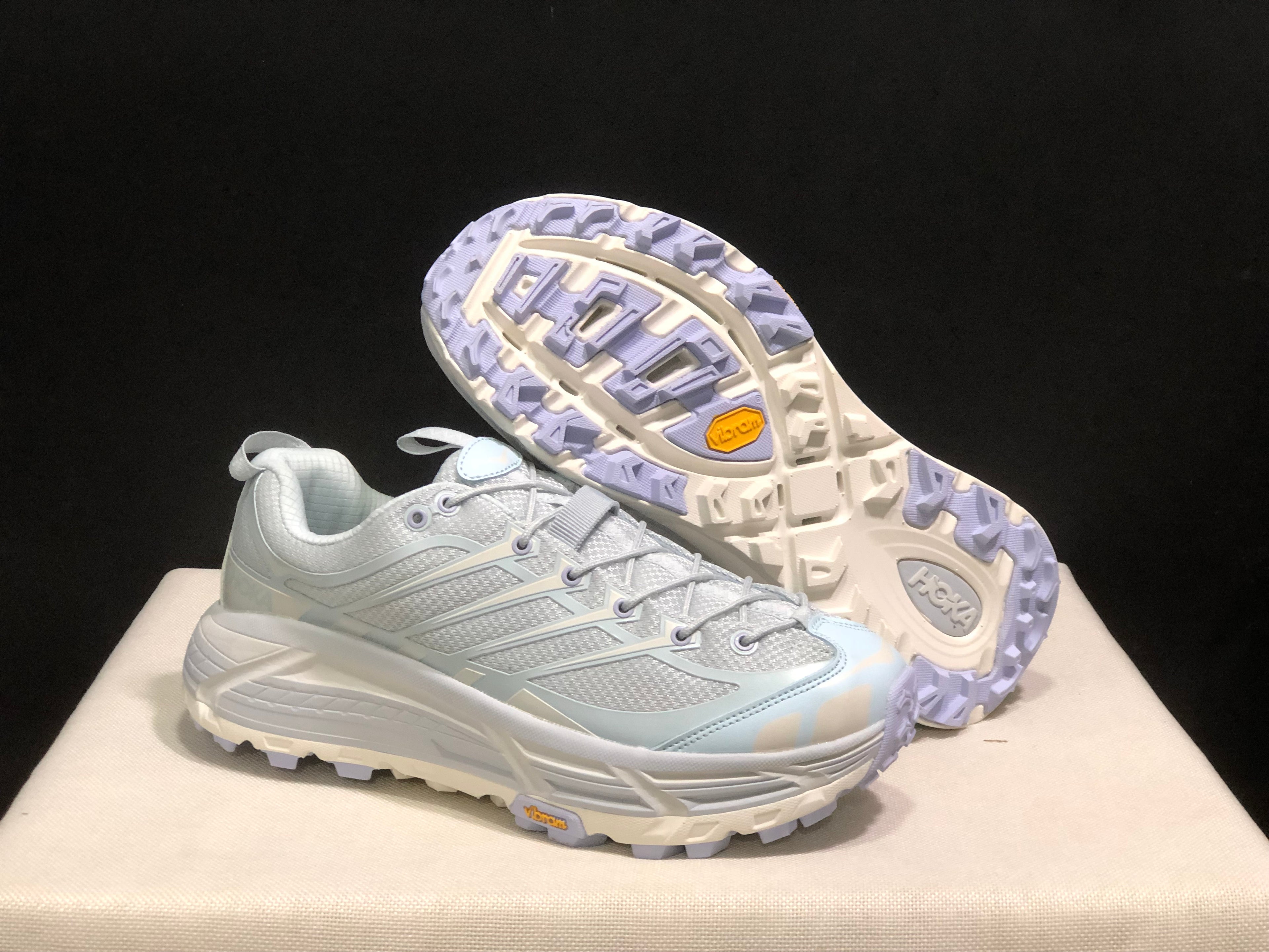 Hoka One One Mafate Three 2 Anti-slip Running Shoes Sneakers White