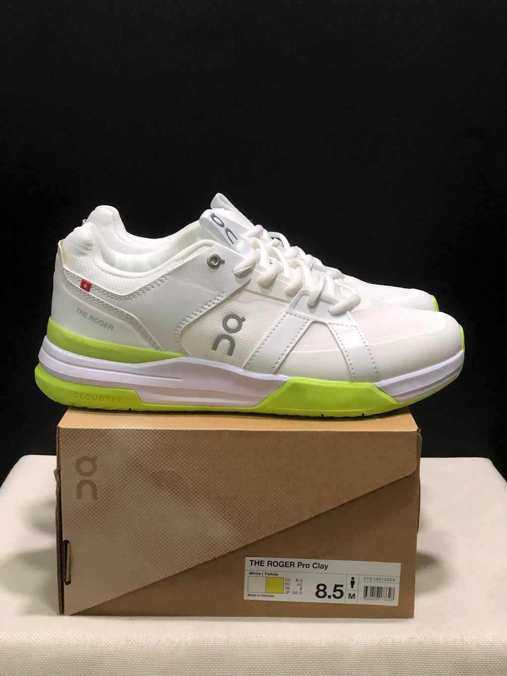 On Running The Roger Clubhouse Pro Anti-Slip Sports Shoes White/Yellow