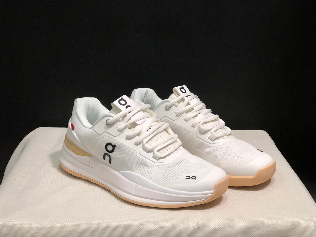 On Running The Roger Rro Durable And Breathable Tennis Shoes White/Light Khaki