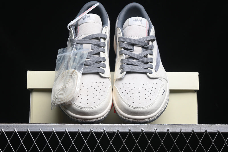 Travis Scott Fragment Design Nike Air Jordan 1 Low OG SP Grey White Casual Fashion Sneakers