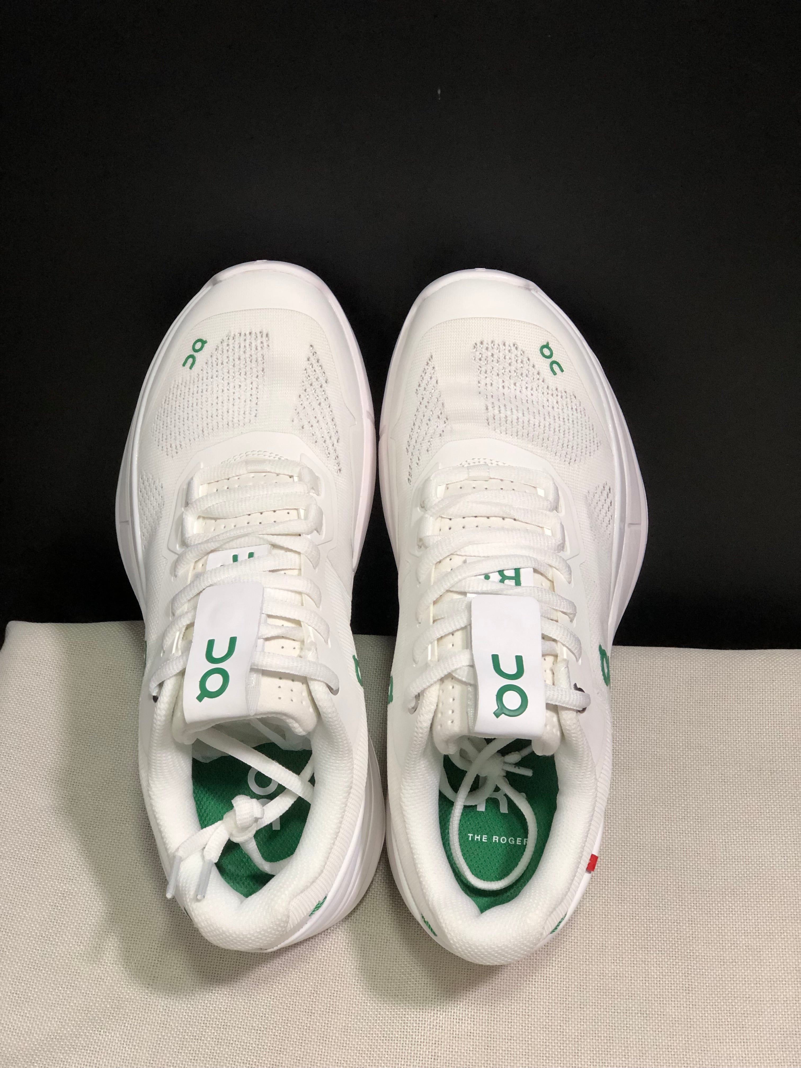 On Running The Roger Rro White Durable And Breathable Tennis Shoes