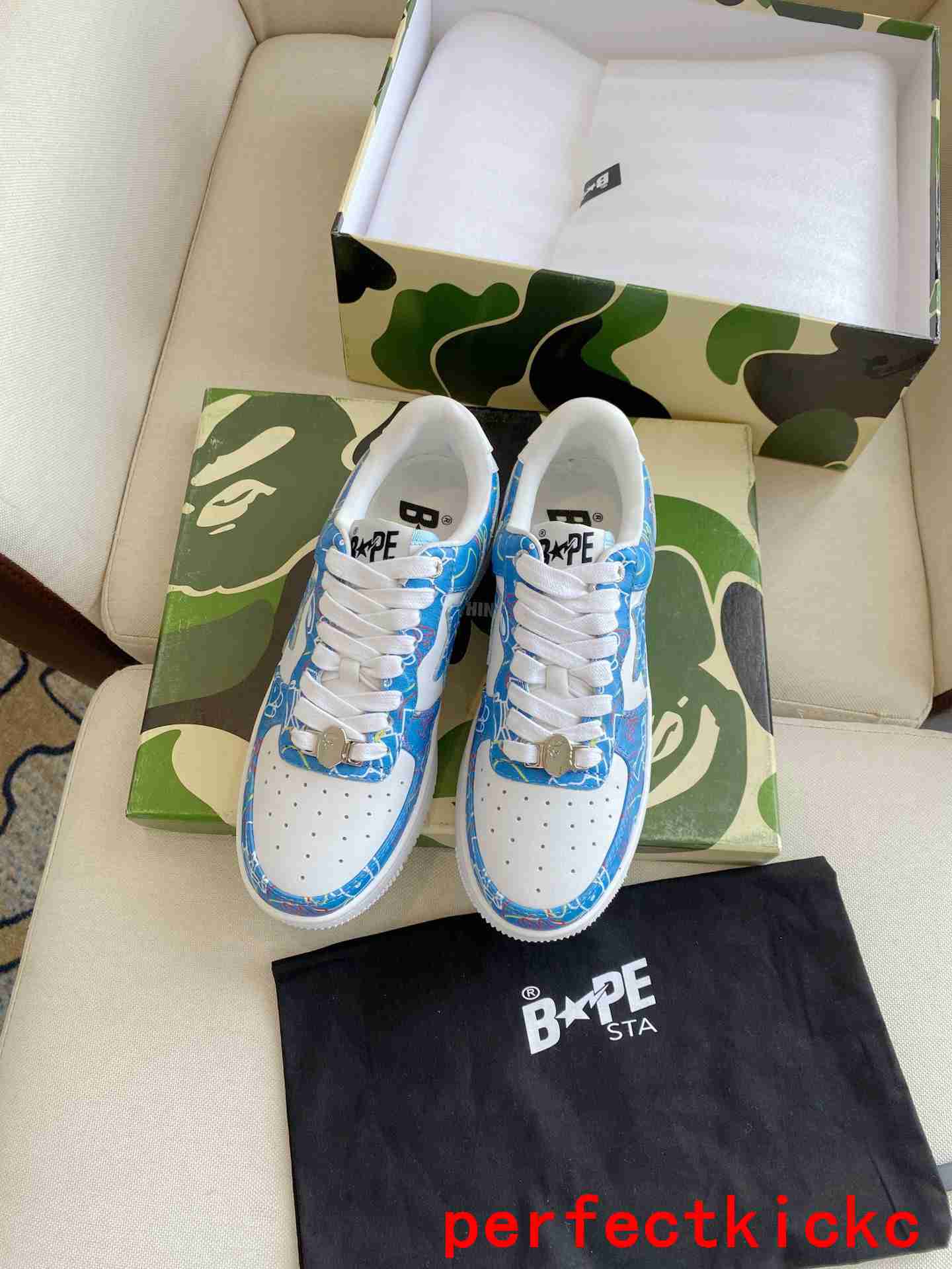 A Bathing Ape Bape Sta Sk8 Blue And White Embossed Patent Leather