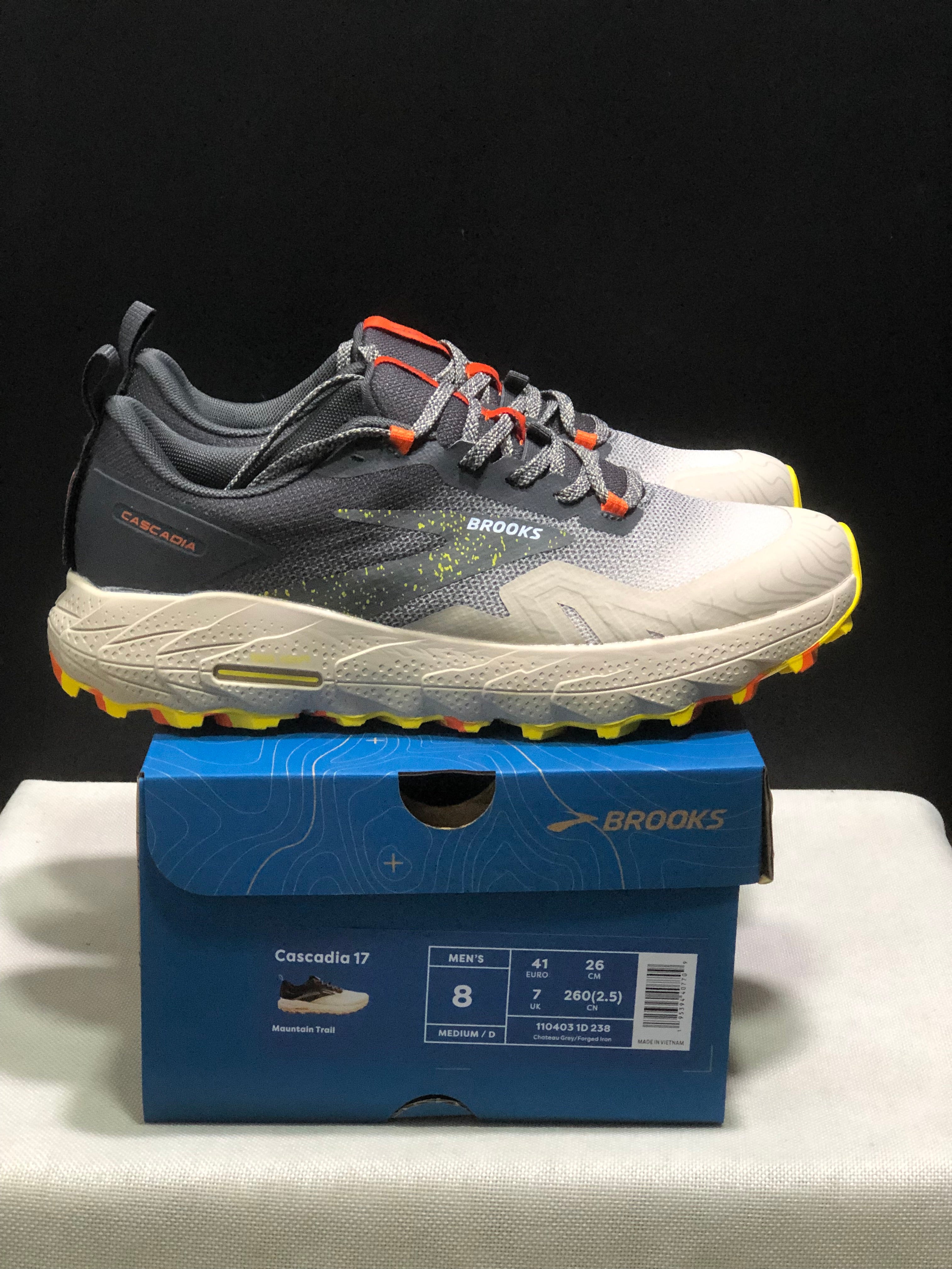 Brooks Cascadia 17 Trail Running Shoes Chateau Grey/Forged Iron