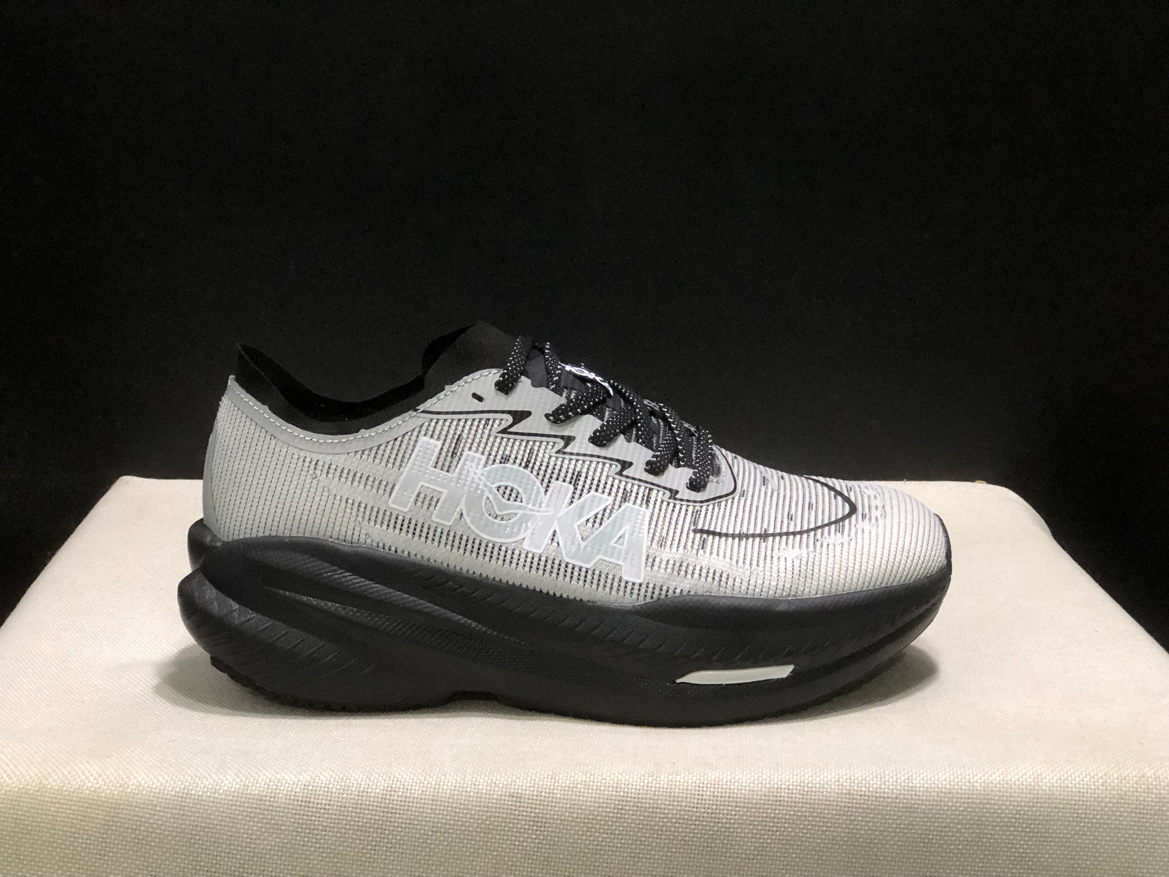 Hoka One One Mach X 2 Anti-slip Low-top Running Shoes Grey/Black