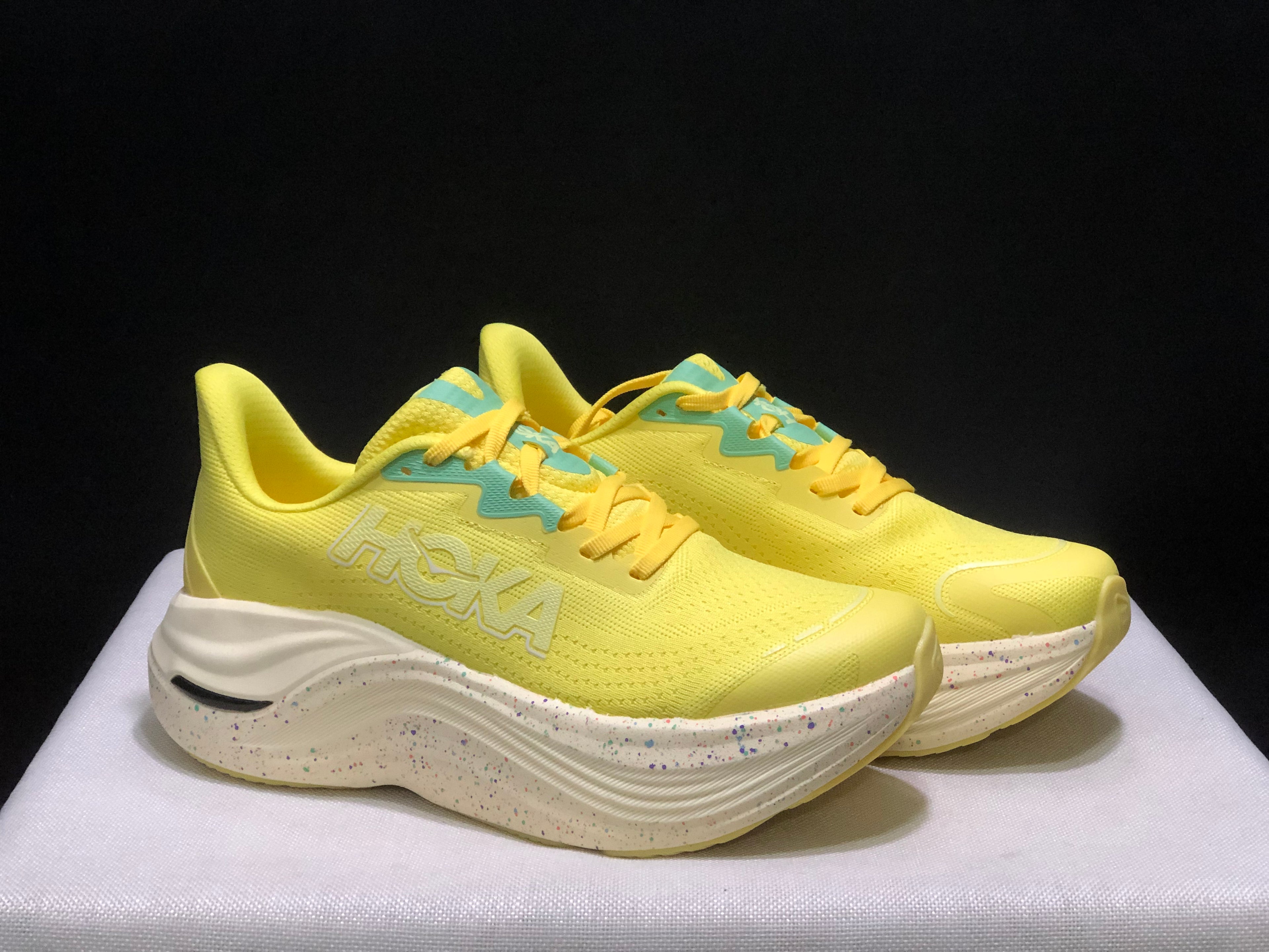 Hoka One One Skyward X Anti-slip Wear-resistant Running Shoes Sneakers Gold