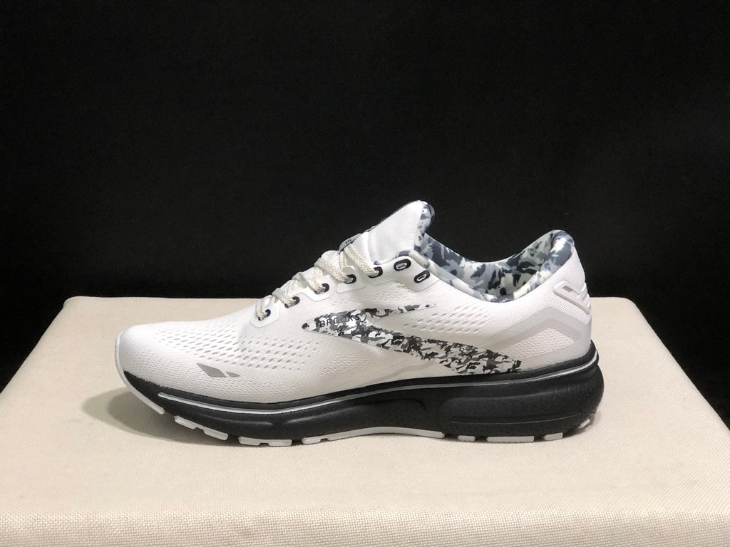 Brooks Ghost 15 Shock-absorbing Wear-resistant Low-top Running Shoes White/Camouflage