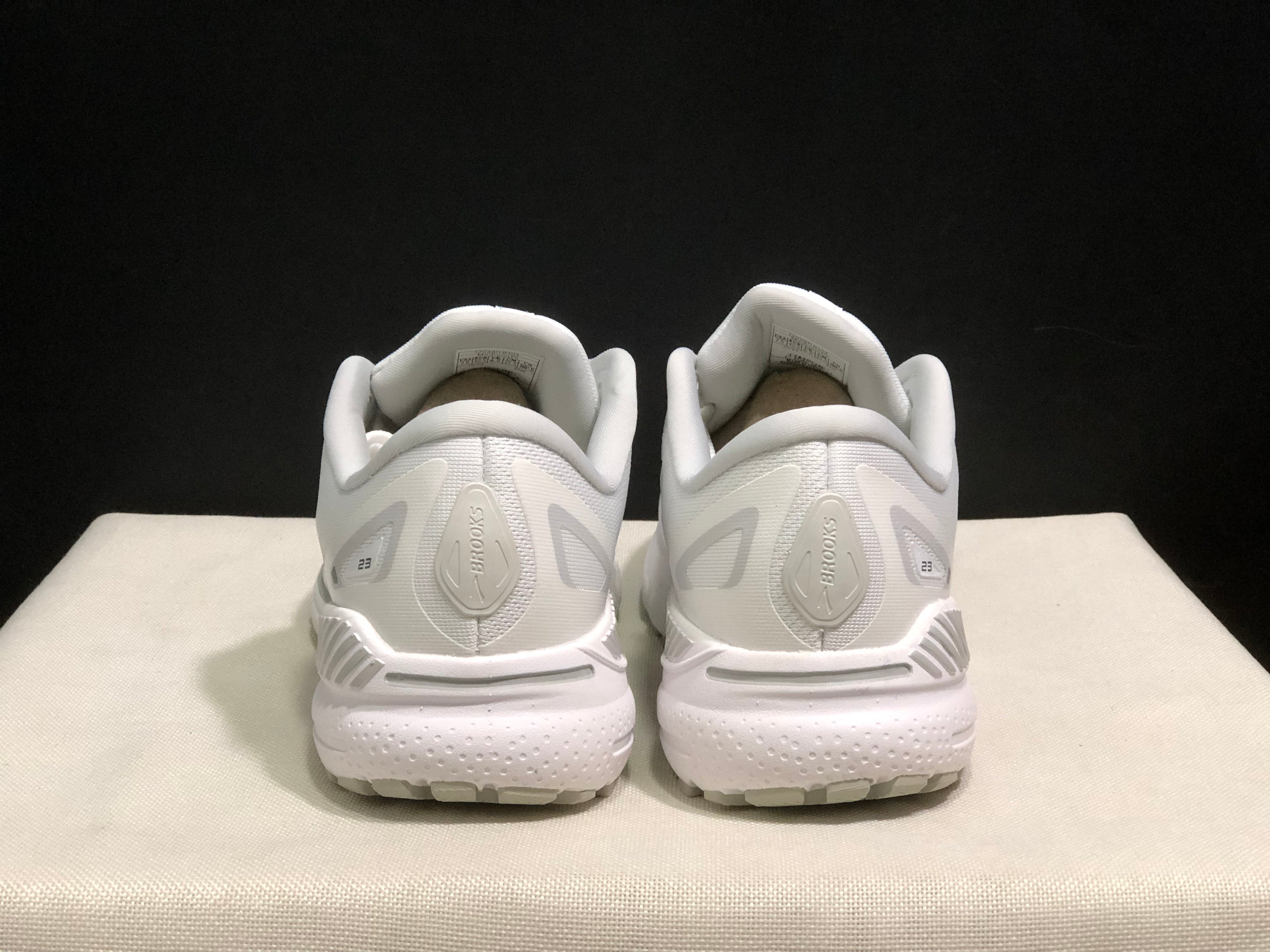 Brooks Adrenaline GTS 23 Shock-absorbing Wear-resistant Low-top Running Shoes White/Silver