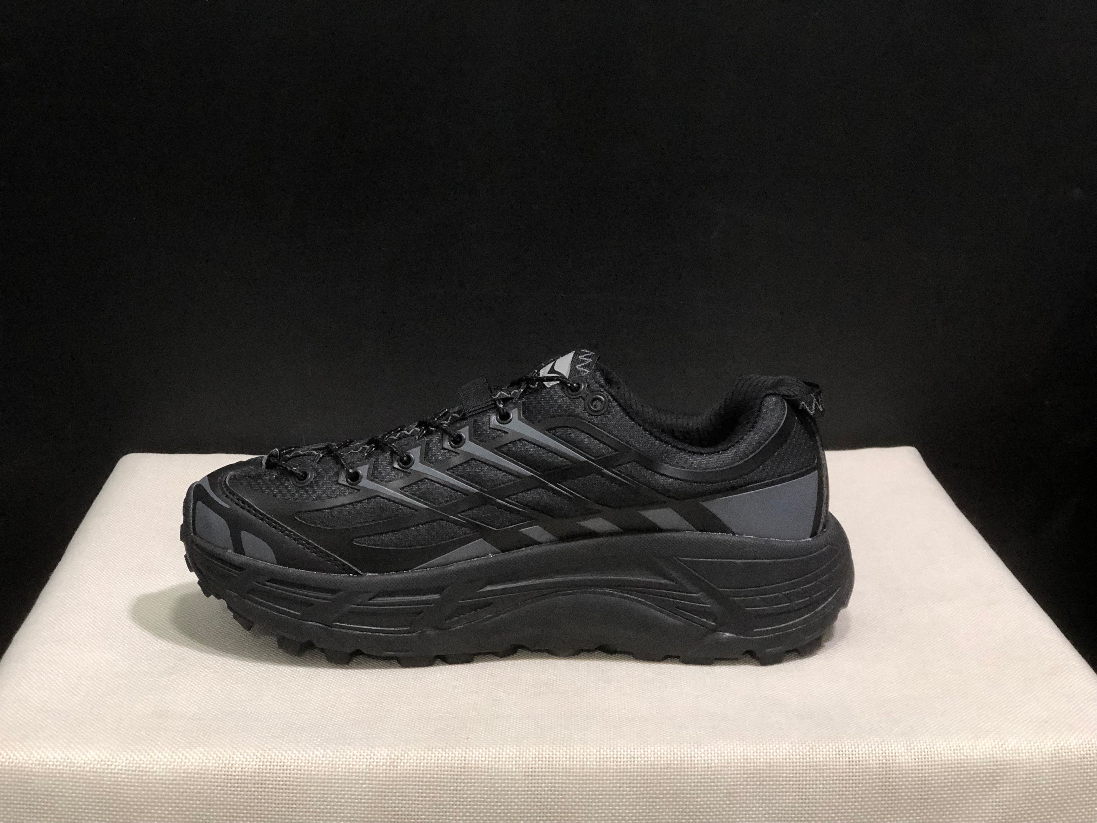 Hoka One One Mafate Three 2 Anti-slip Running Shoes Sneakers Black